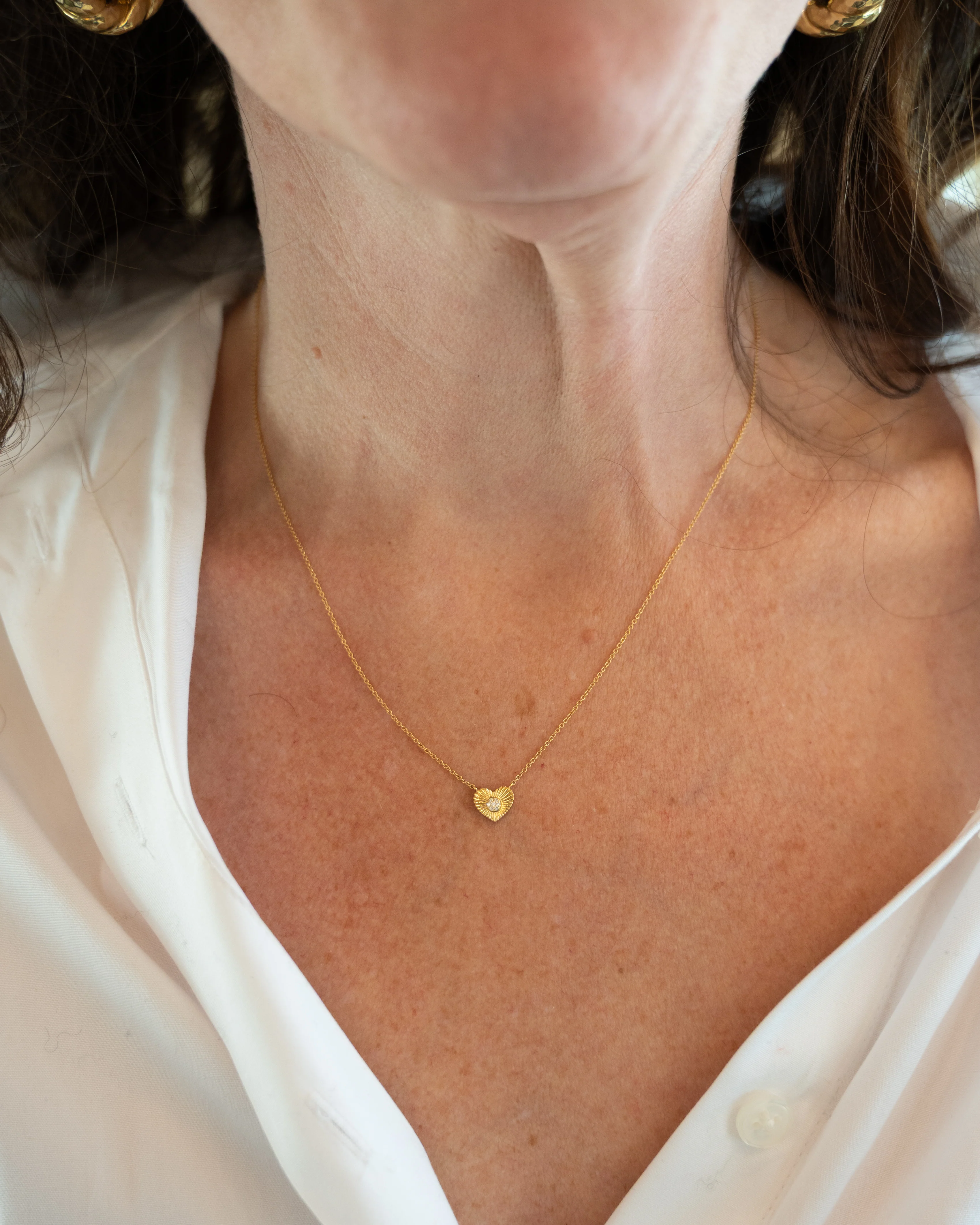 .02 Diamond Fluted Heart Pendant 18k Yellow Gold - Image 6