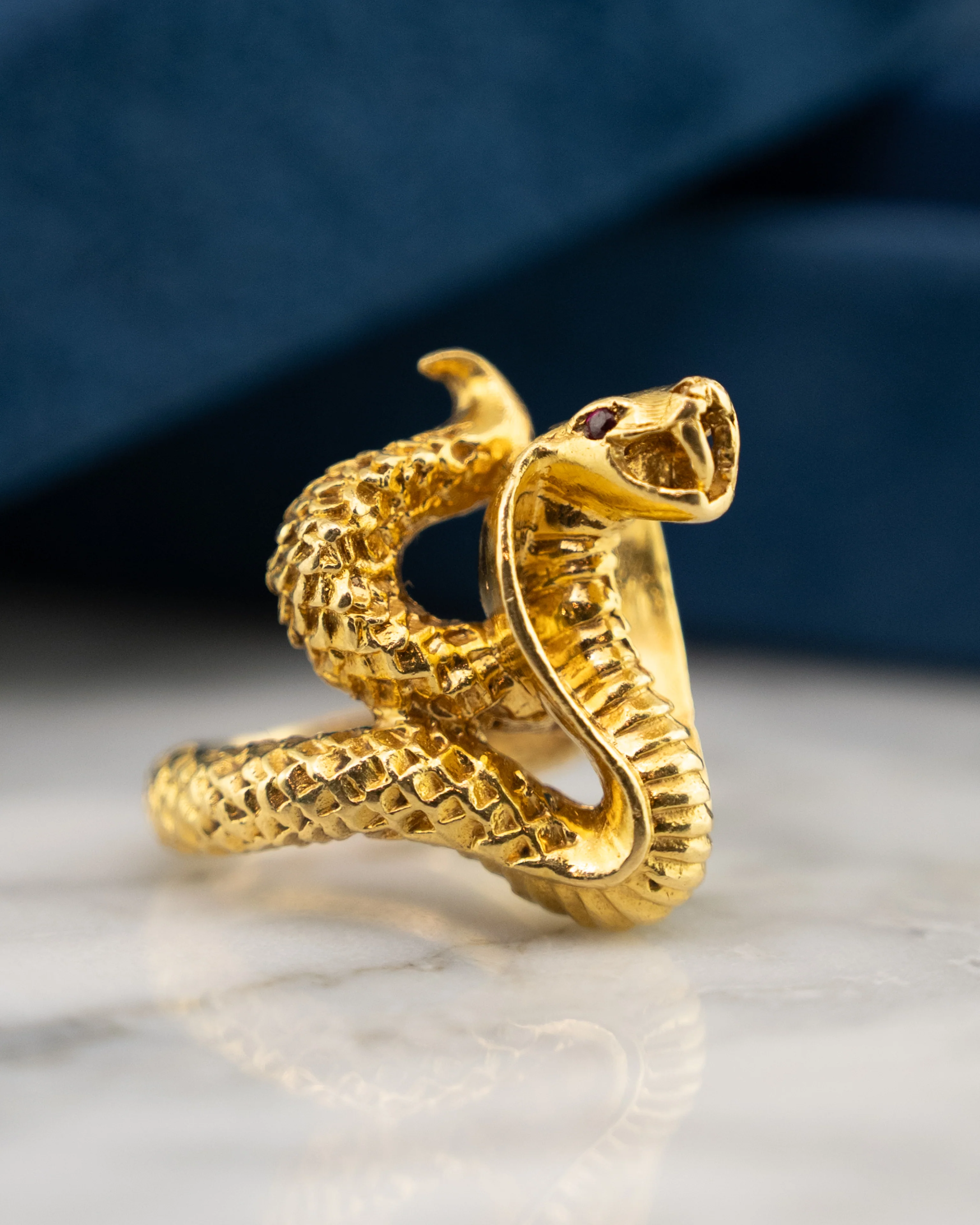 .03 Vintage Mid-Century Cobra Snake Ring in 18k - Image 6