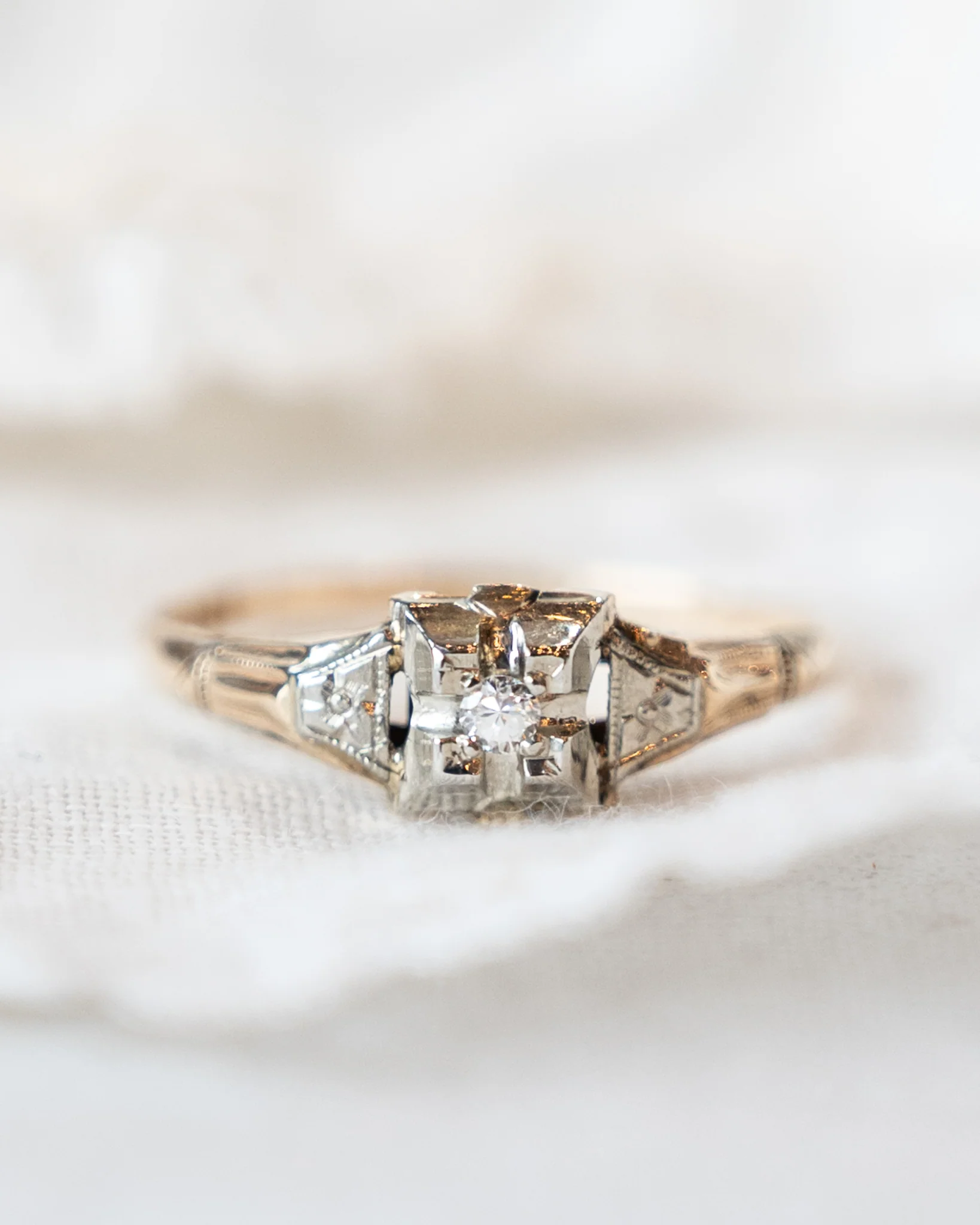 .04 Vintage Retro Diamond Engagement Ring 10k - Image 6