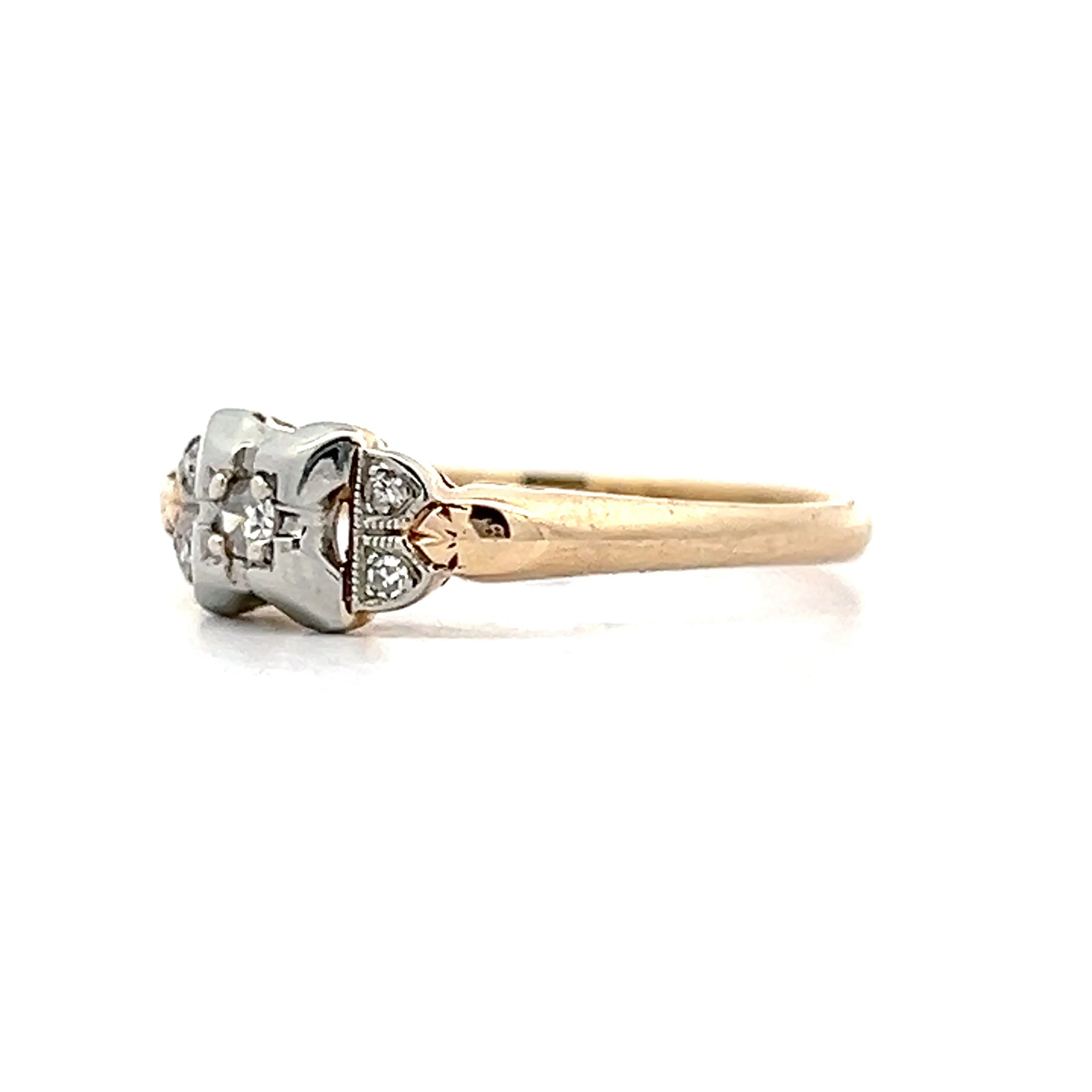 .04 Vintage Retro Engagement Ring in 14k - Image 2