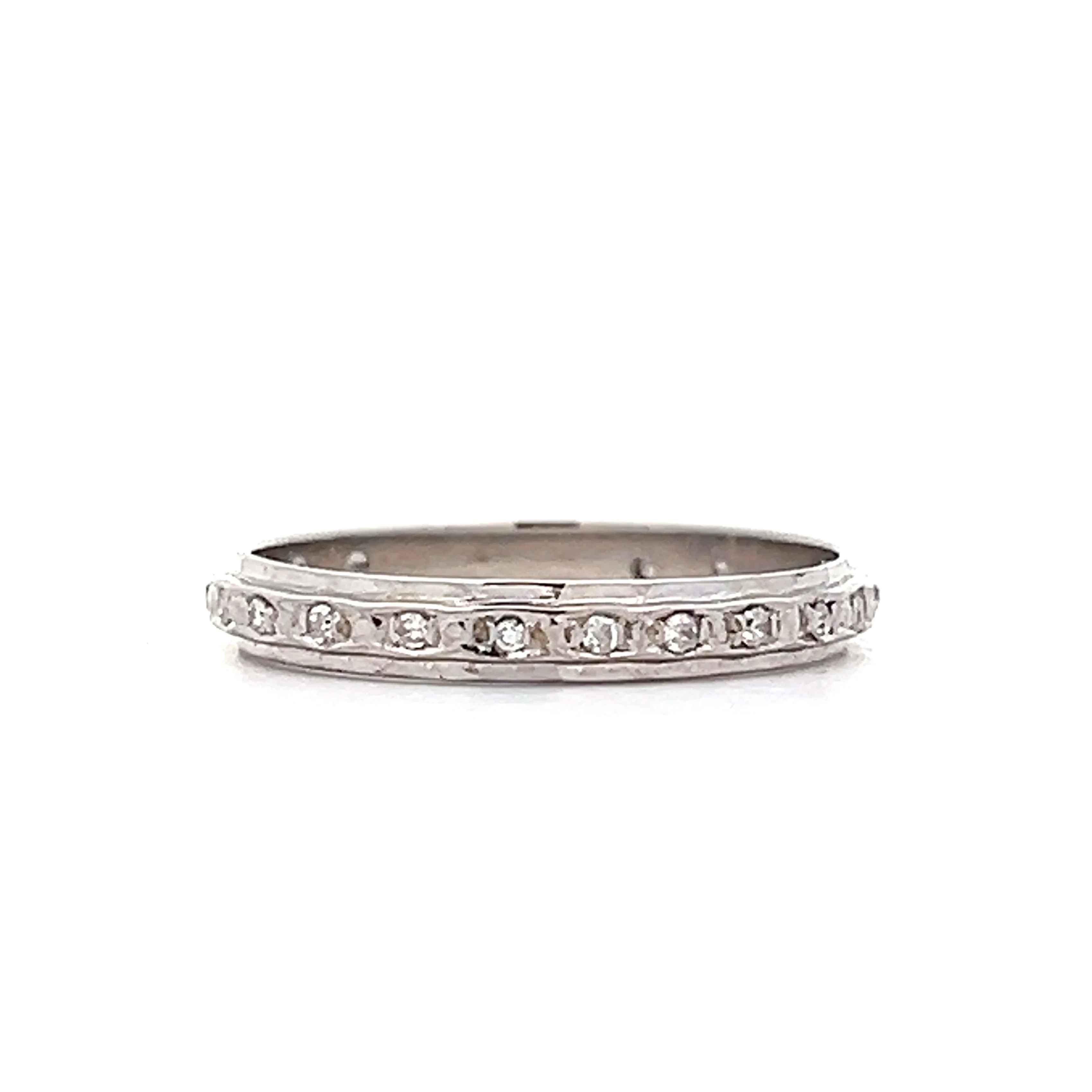 .05 Vintage Mid-Century Eternity Wedding Band in 14k - Image 3