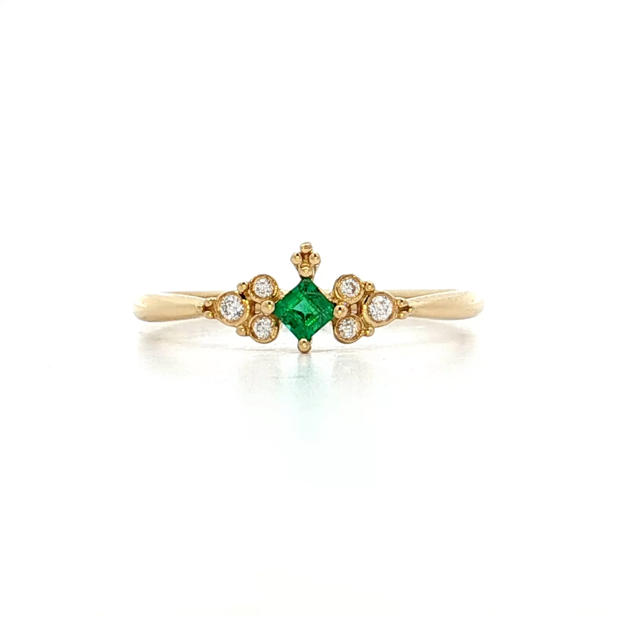 .09 Square Emerald & Diamond Cluster Ring 18k