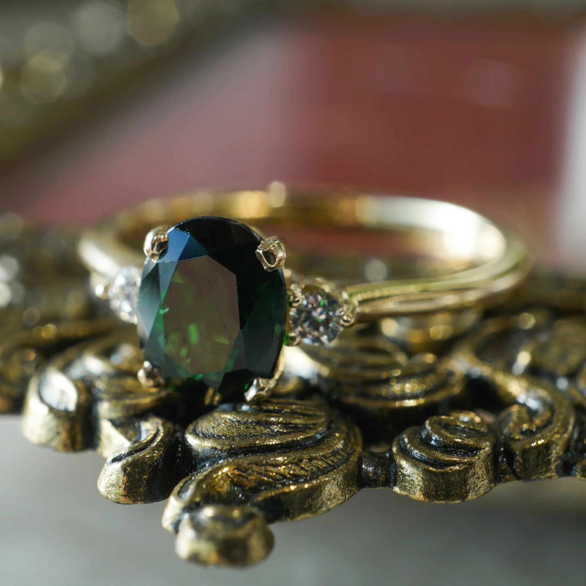 1.02 Oval Cut Tourmaline & Diamond Ring in 14k Yellow Gold - Image 6