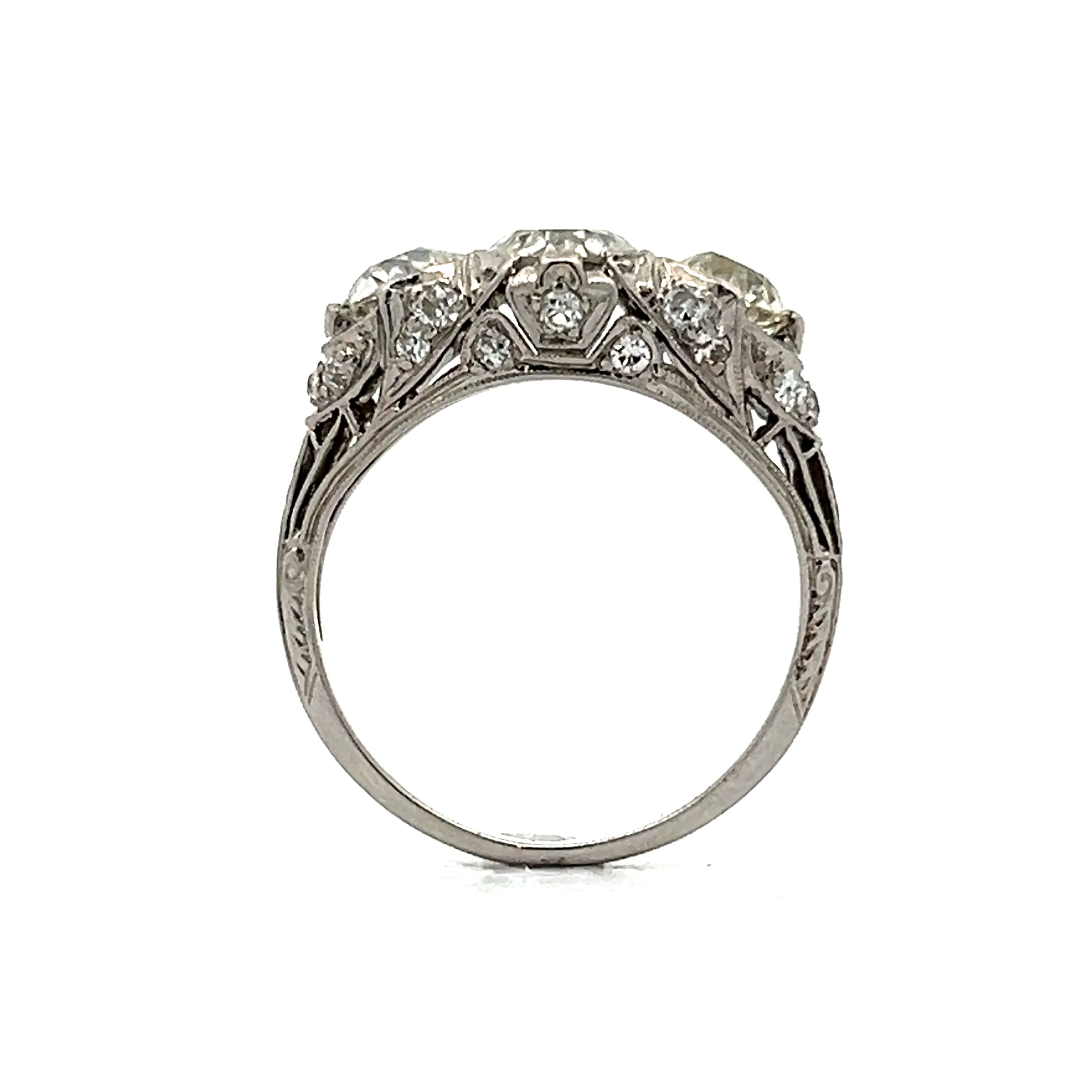 1.03 Vintage Art Deco Filigree Engagement Ring in Platinum - Image 4