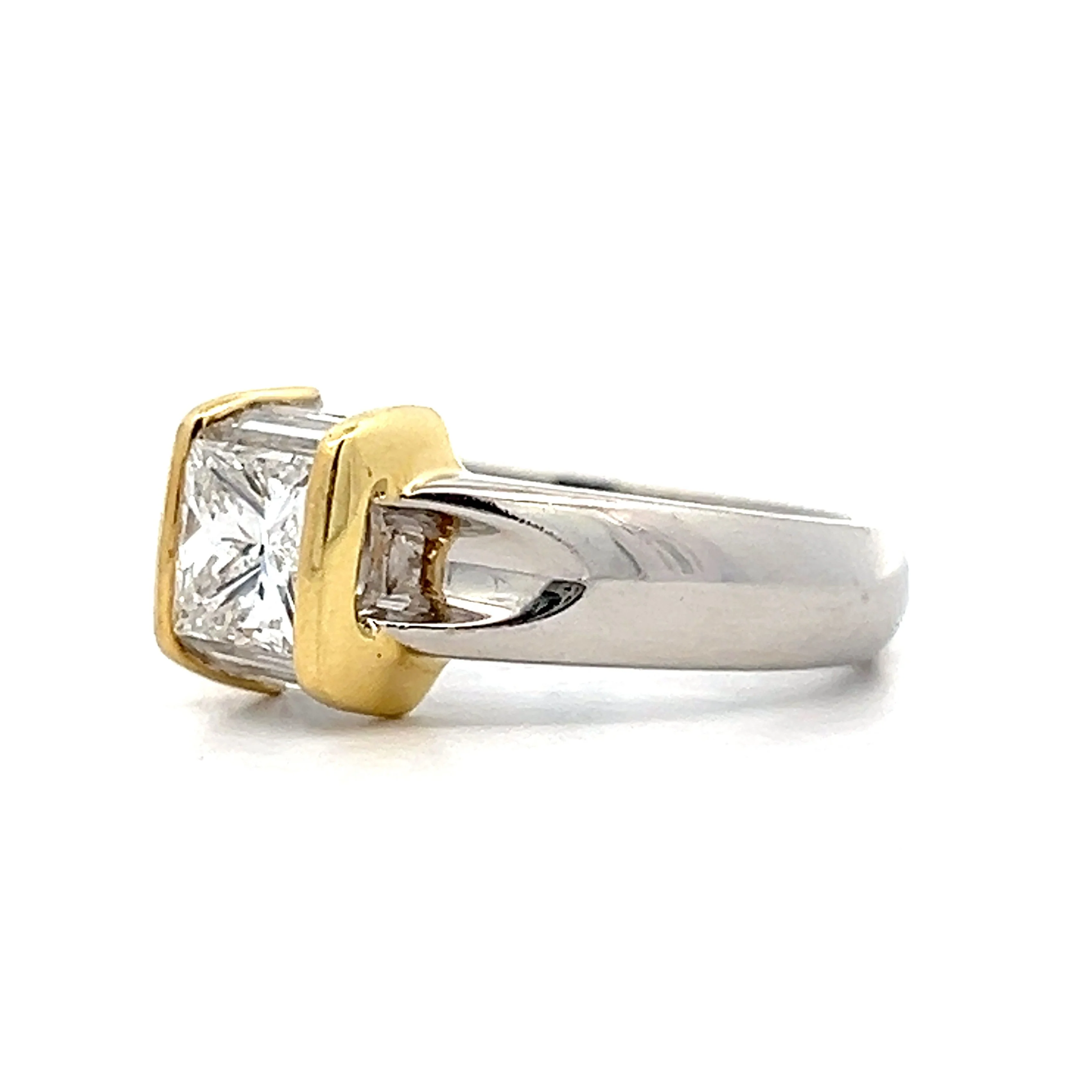 1.04 Princess Cut Diamond Engagement Ring in Platinum - Image 2