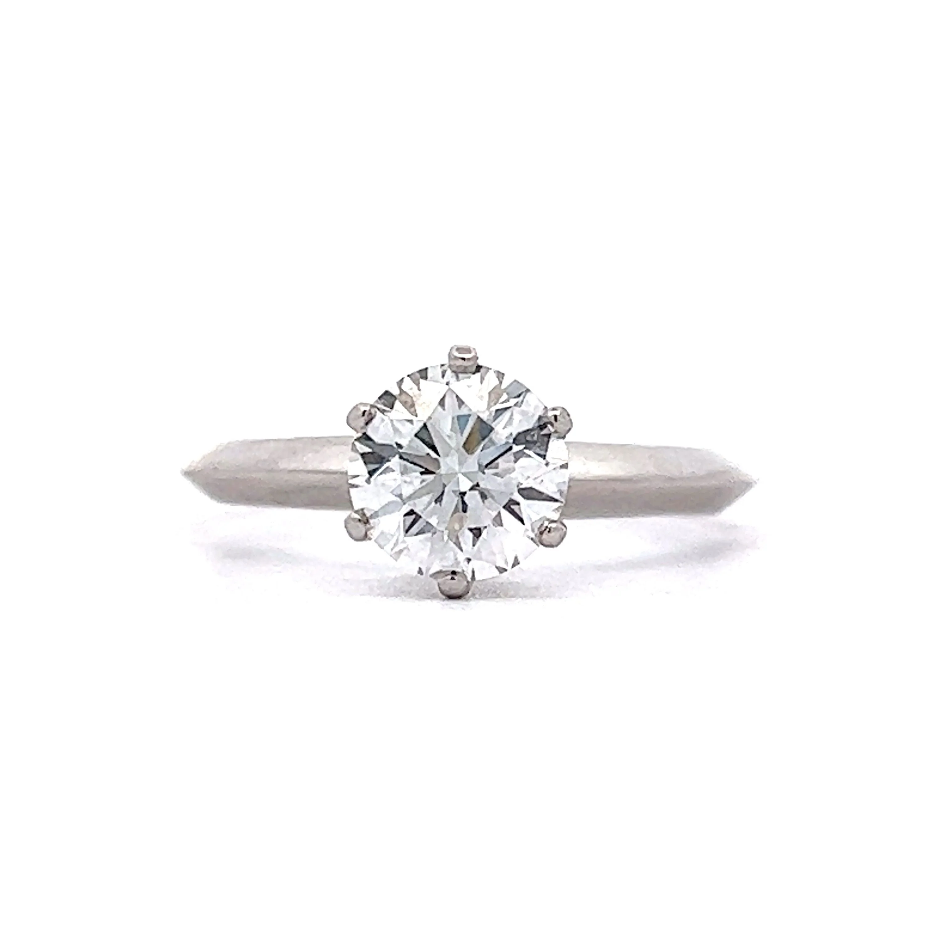 1.10 Round Brilliant Diamond Solitaire Engagement Ring in Platinum