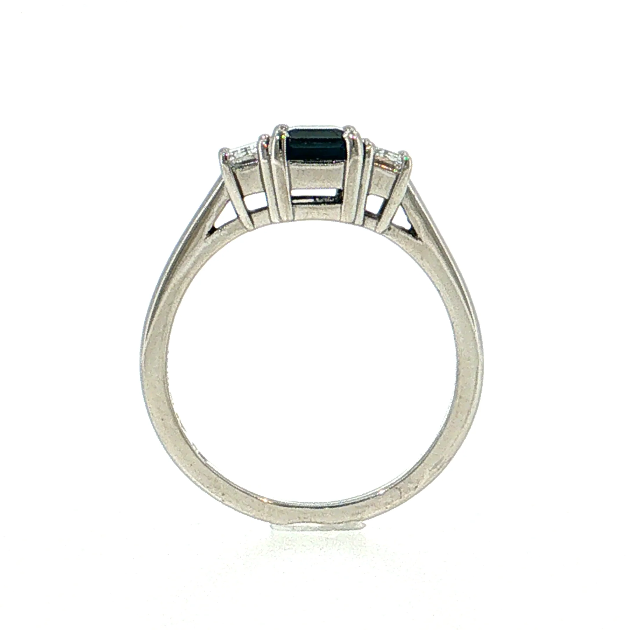1.15 Blue Sapphire Three Stone Ring Platinum - Image 4