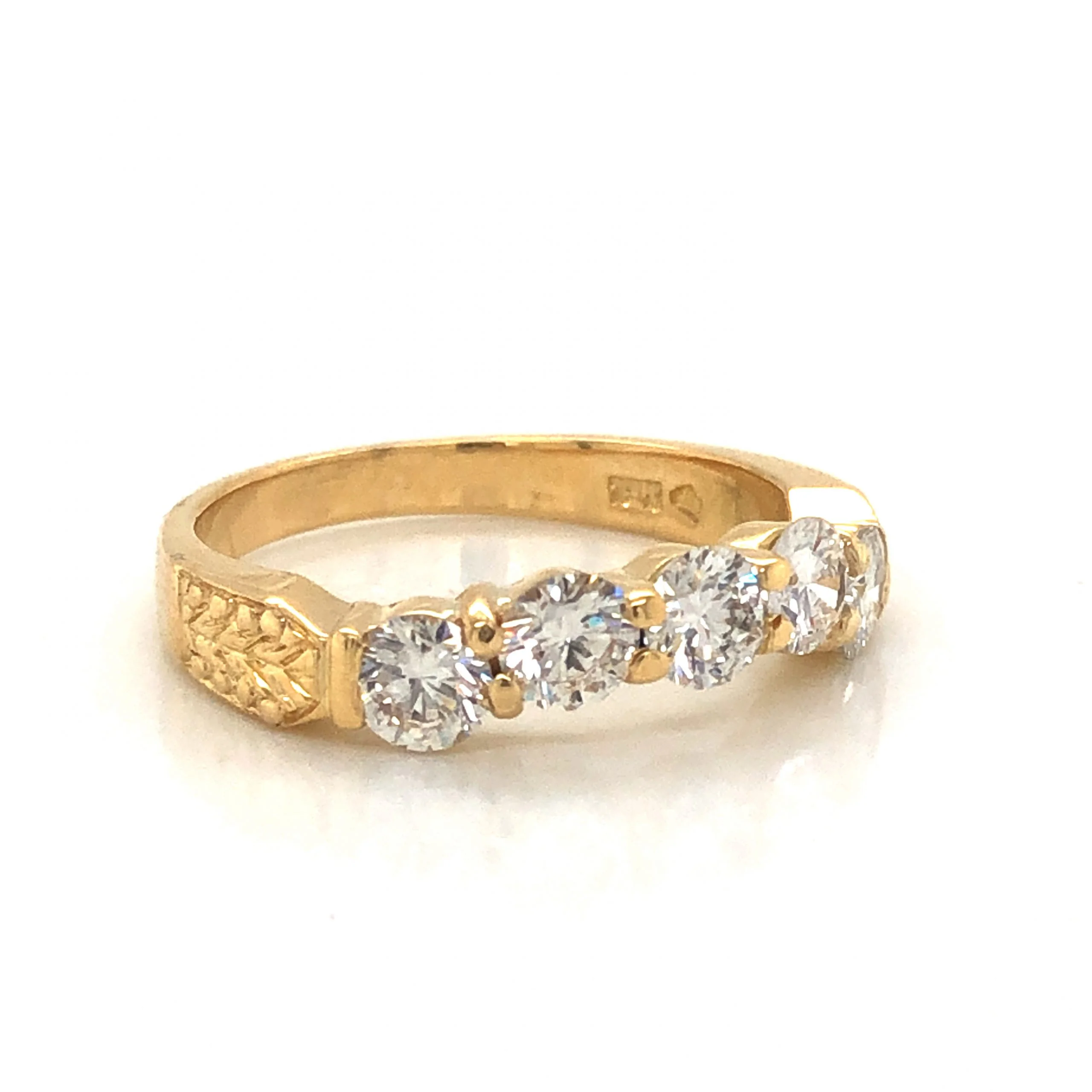 1.15 Curved Diamond Wedding Band in 18k Yellow Gold - Image 3