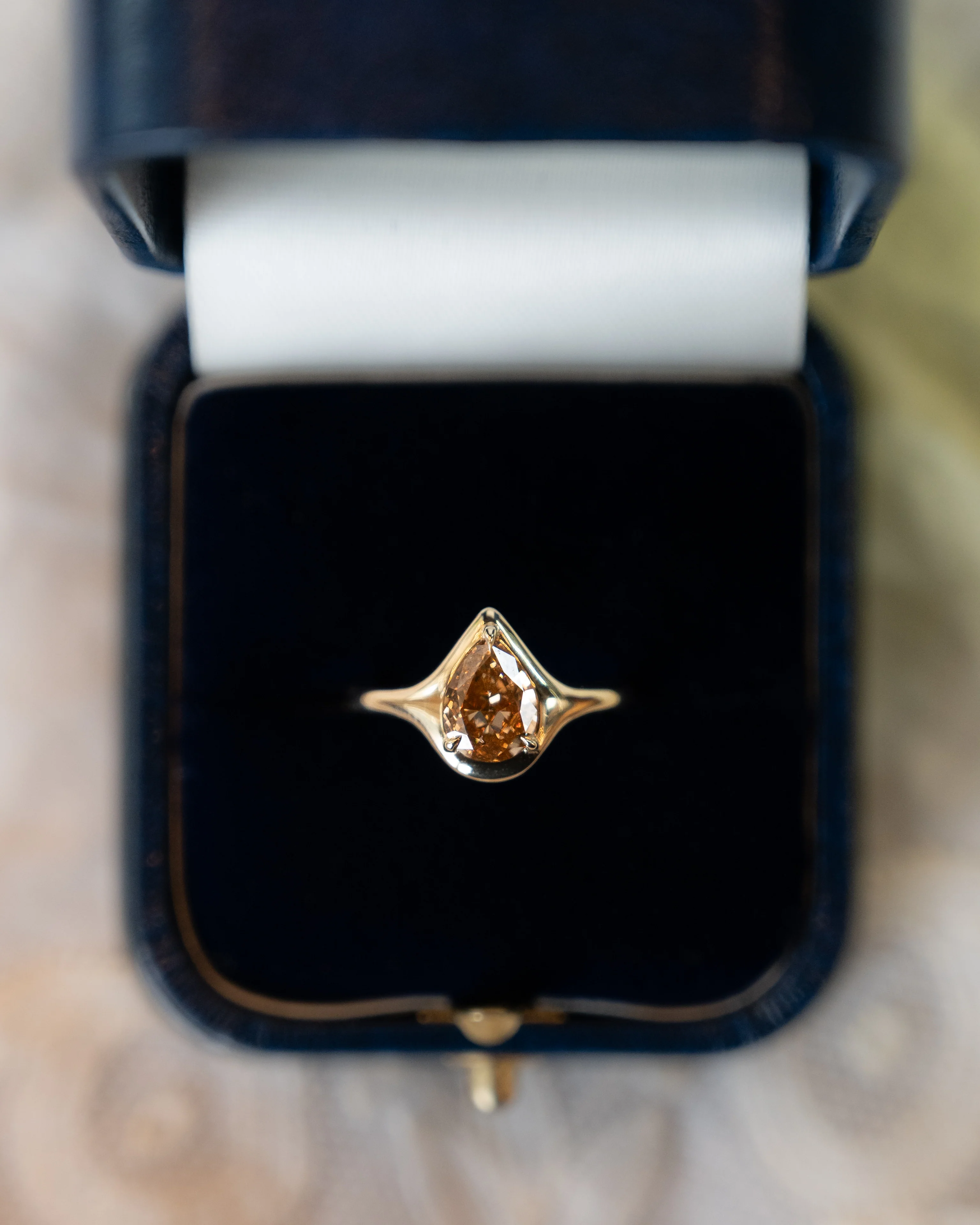 1.15 Pear Cut Diamond Engagement Ring in 14k Yellow Gold - Image 6
