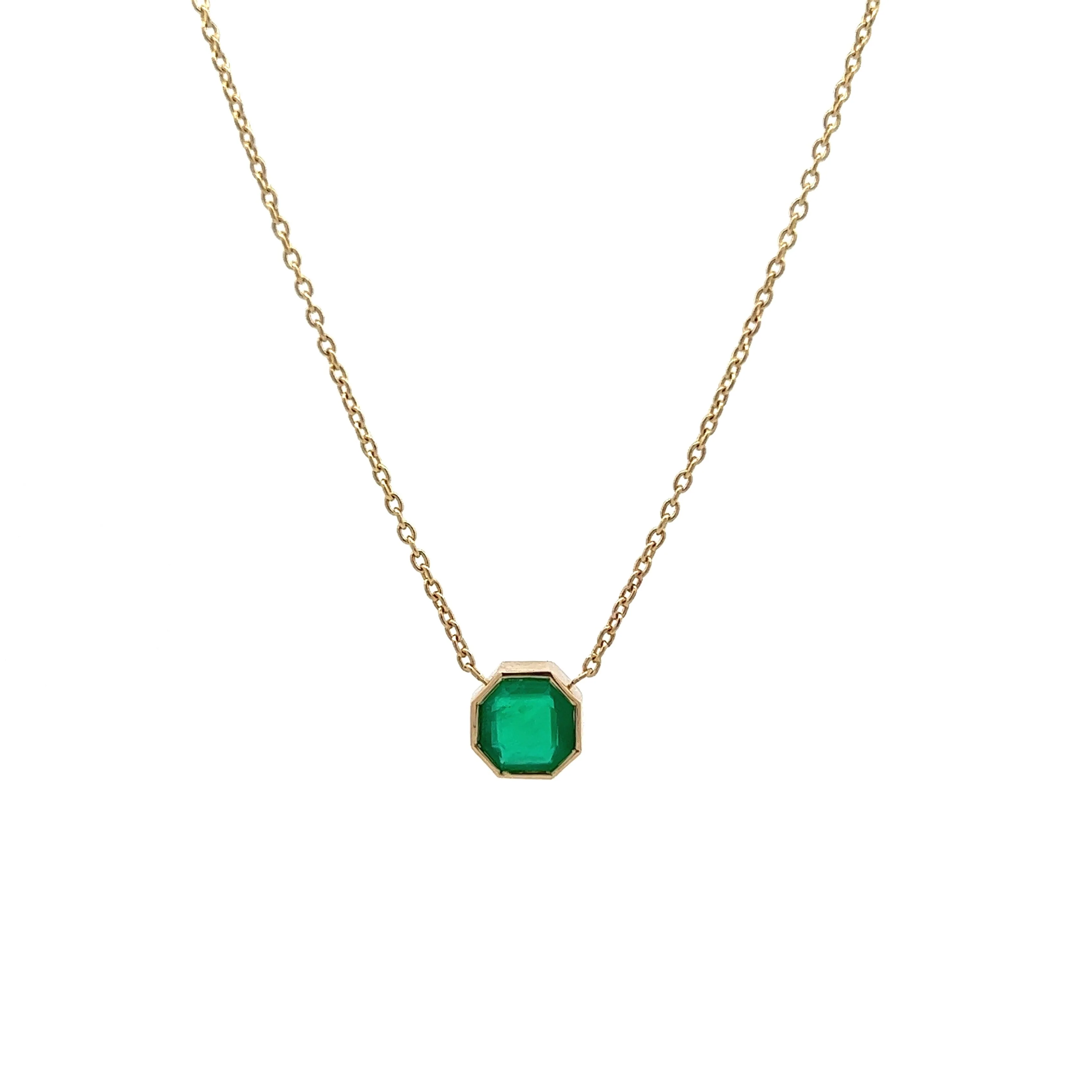 1.19 Octagonal Cut Emerald Pendant in 14k Yellow Gold - Image 4