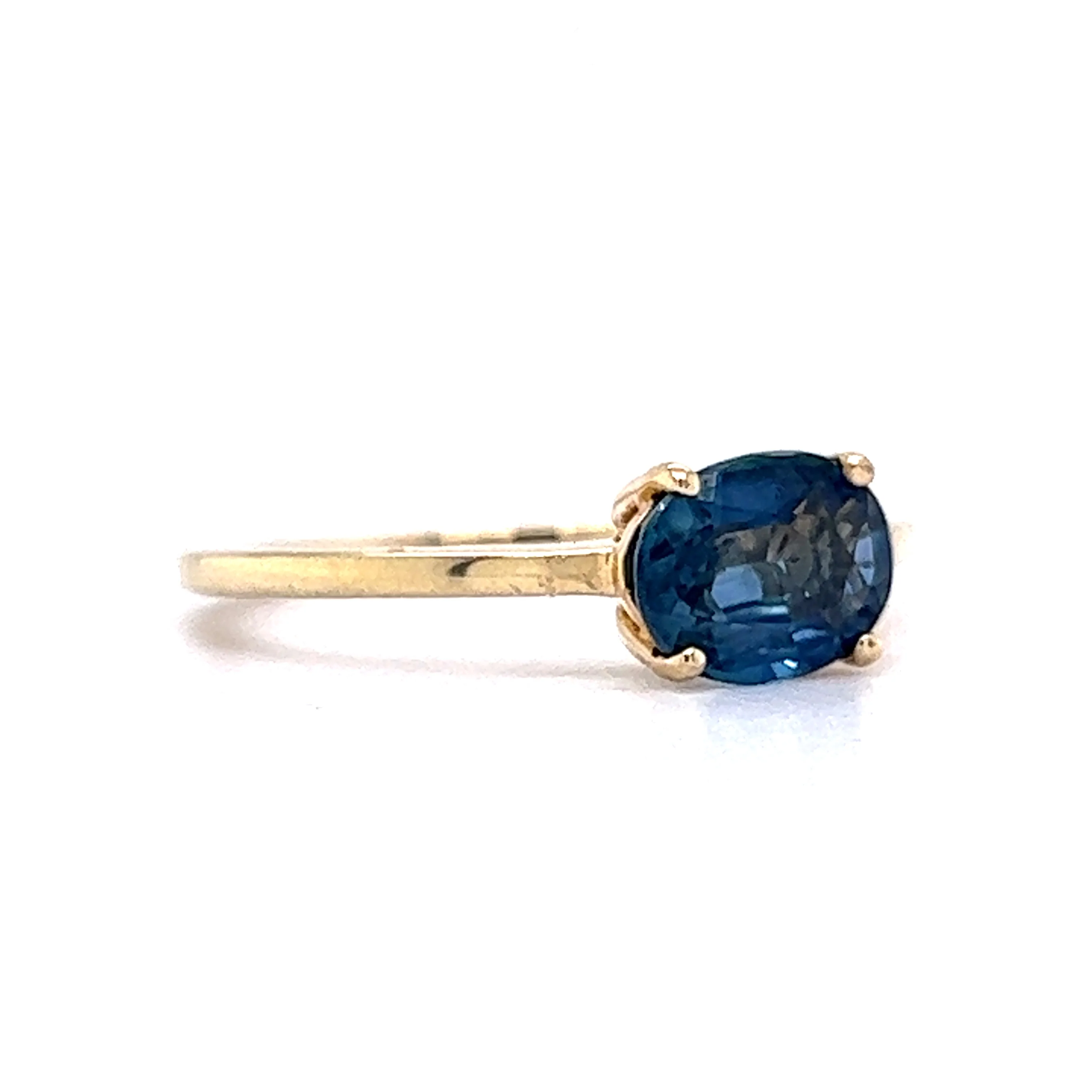 1.31 Carat Sapphire Engagement Ring in 14K Yellow Gold - Image 3