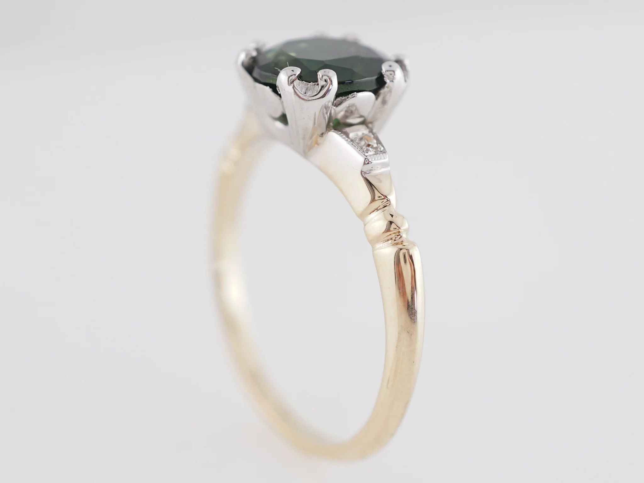 1.36 Retro Tourmaline Engagement Ring in 14k Yellow Gold - Image 4