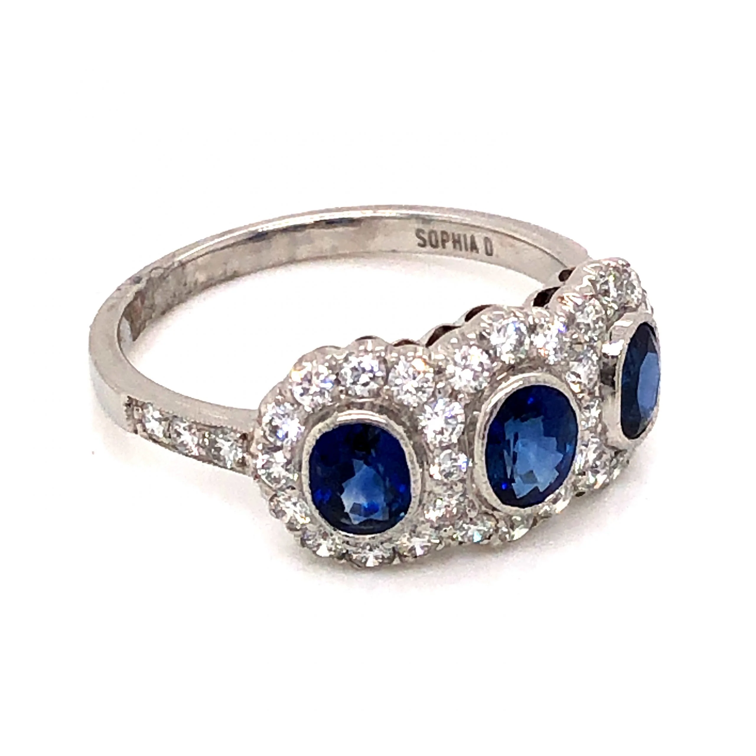 1.46 Oval Cut Sapphire & Diamond Ring in Platinum - Image 3