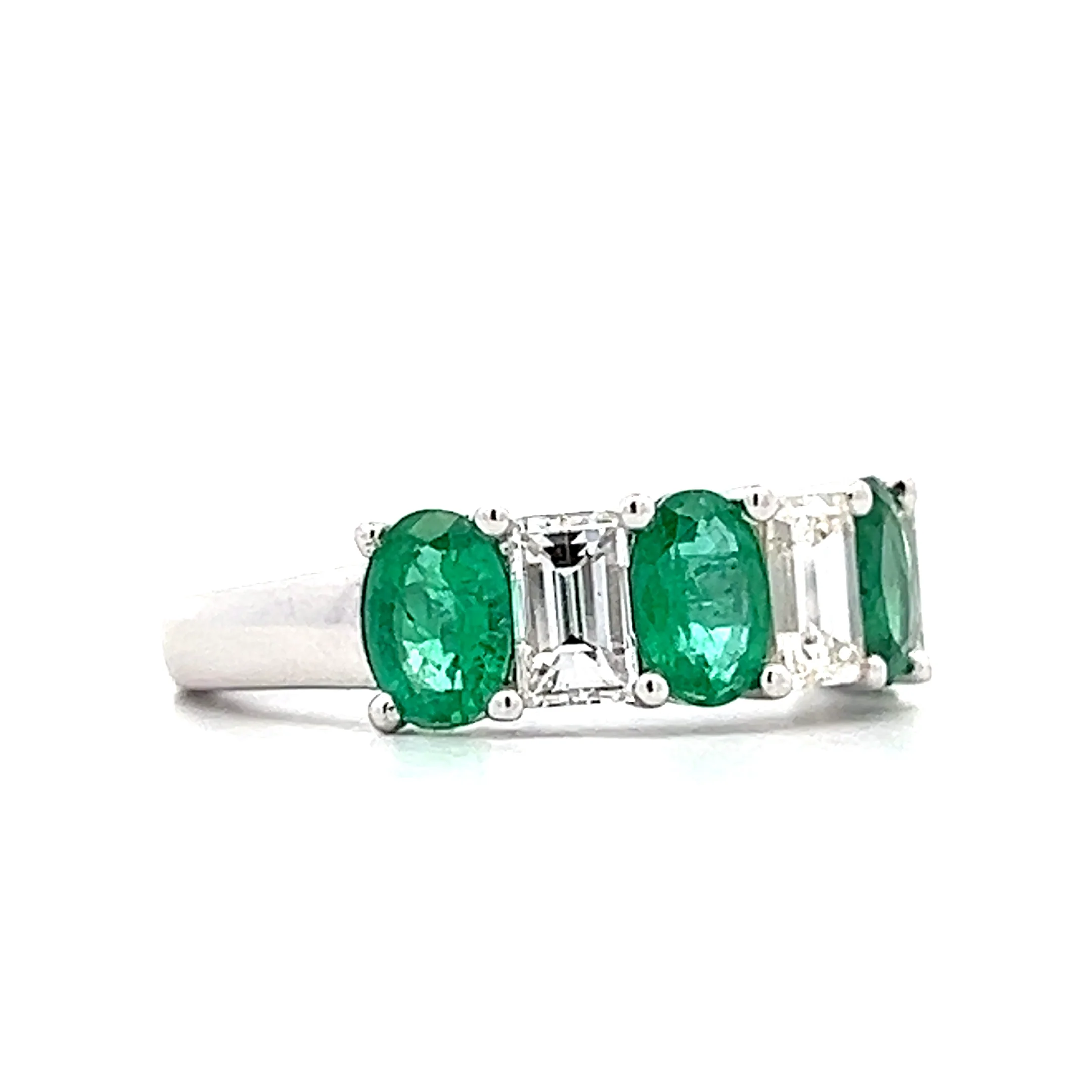 1.50 Emerald & Diamond Stacking Ring in 18k White Gold - Image 3