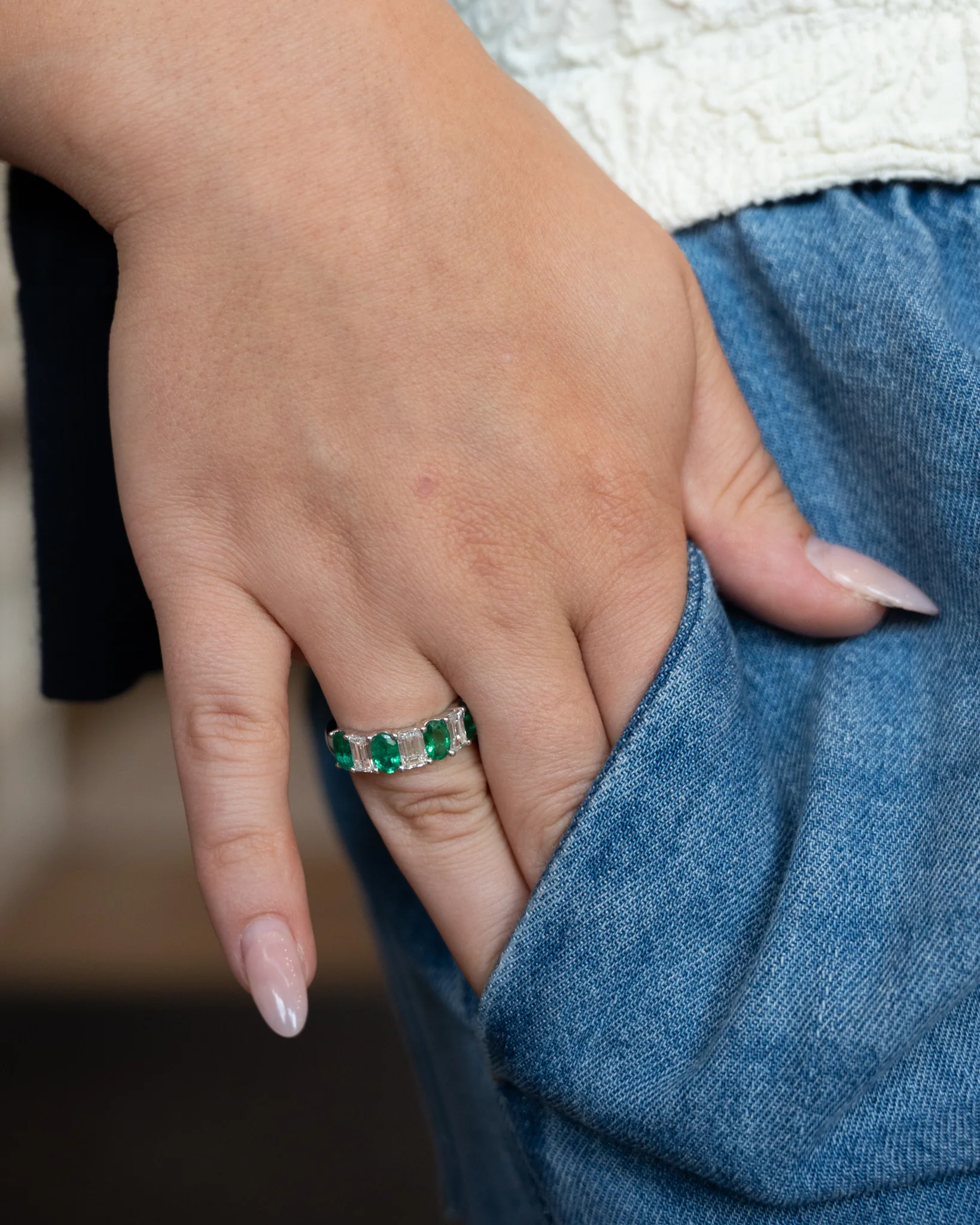1.50 Emerald & Diamond Stacking Ring in 18k White Gold - Image 7