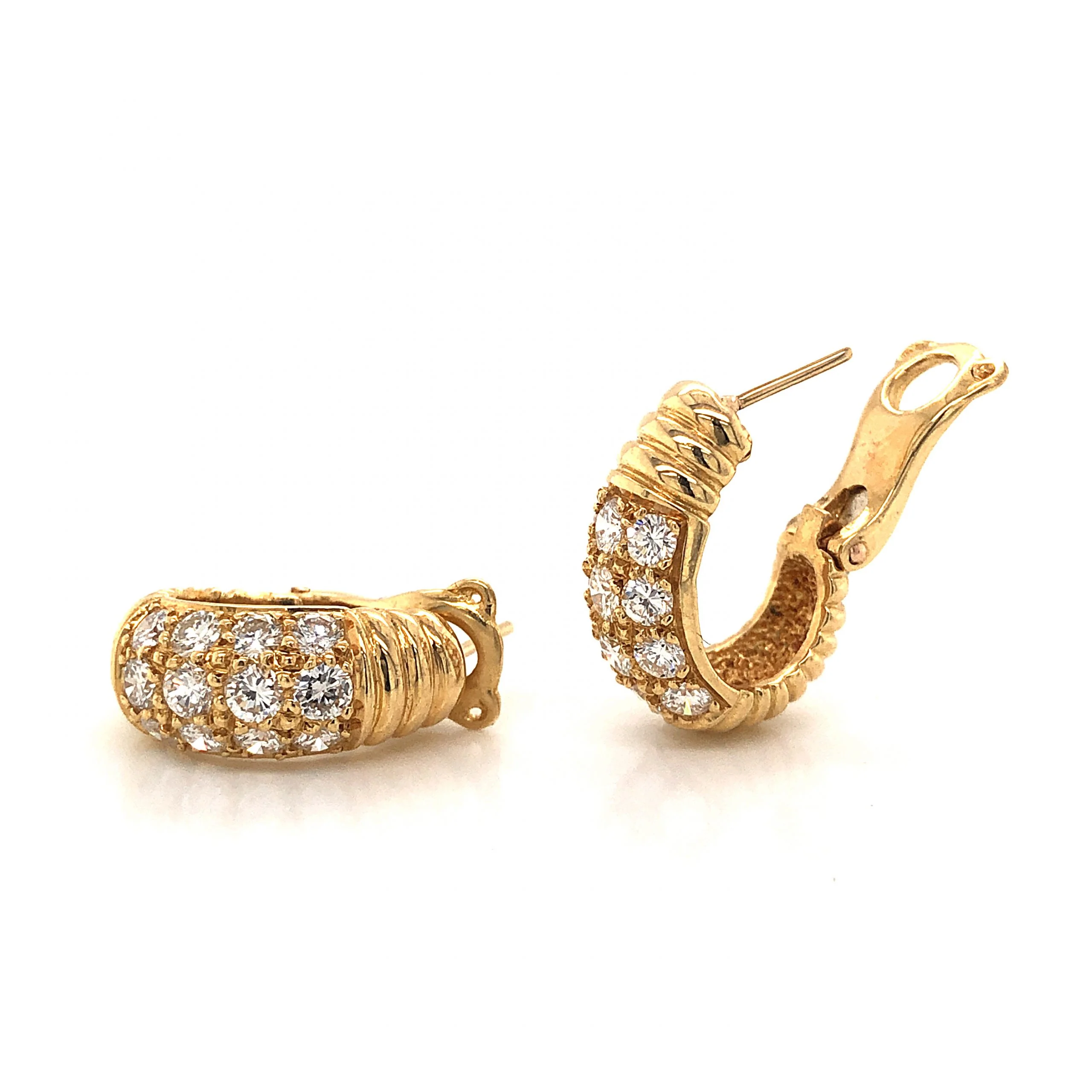 1.50 Round Brilliant Cut Diamond Earrings in 18k Yellow Gold - Image 4