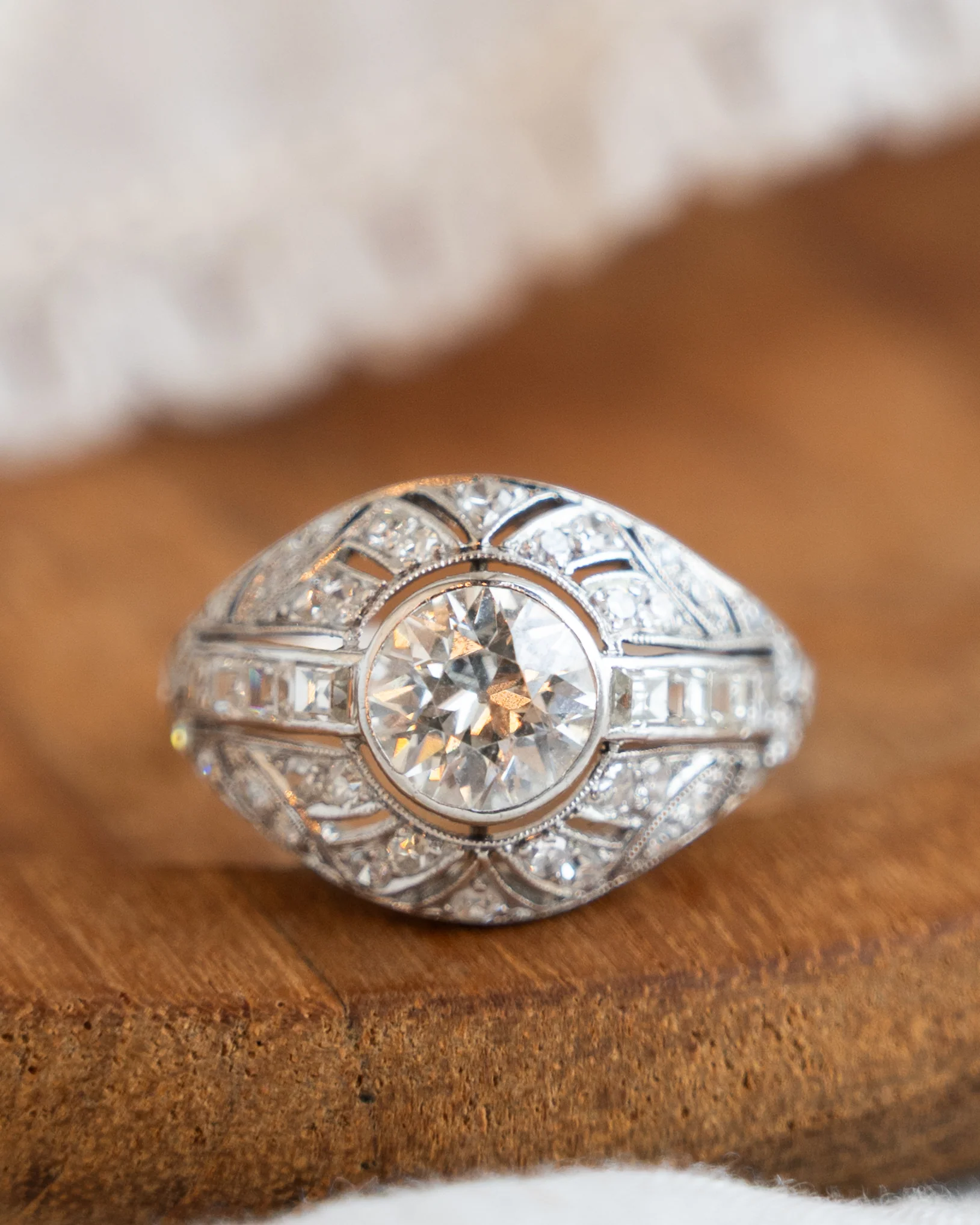 1.50 Vintage Deco Diamond Engagement Ring Platinum - Image 6
