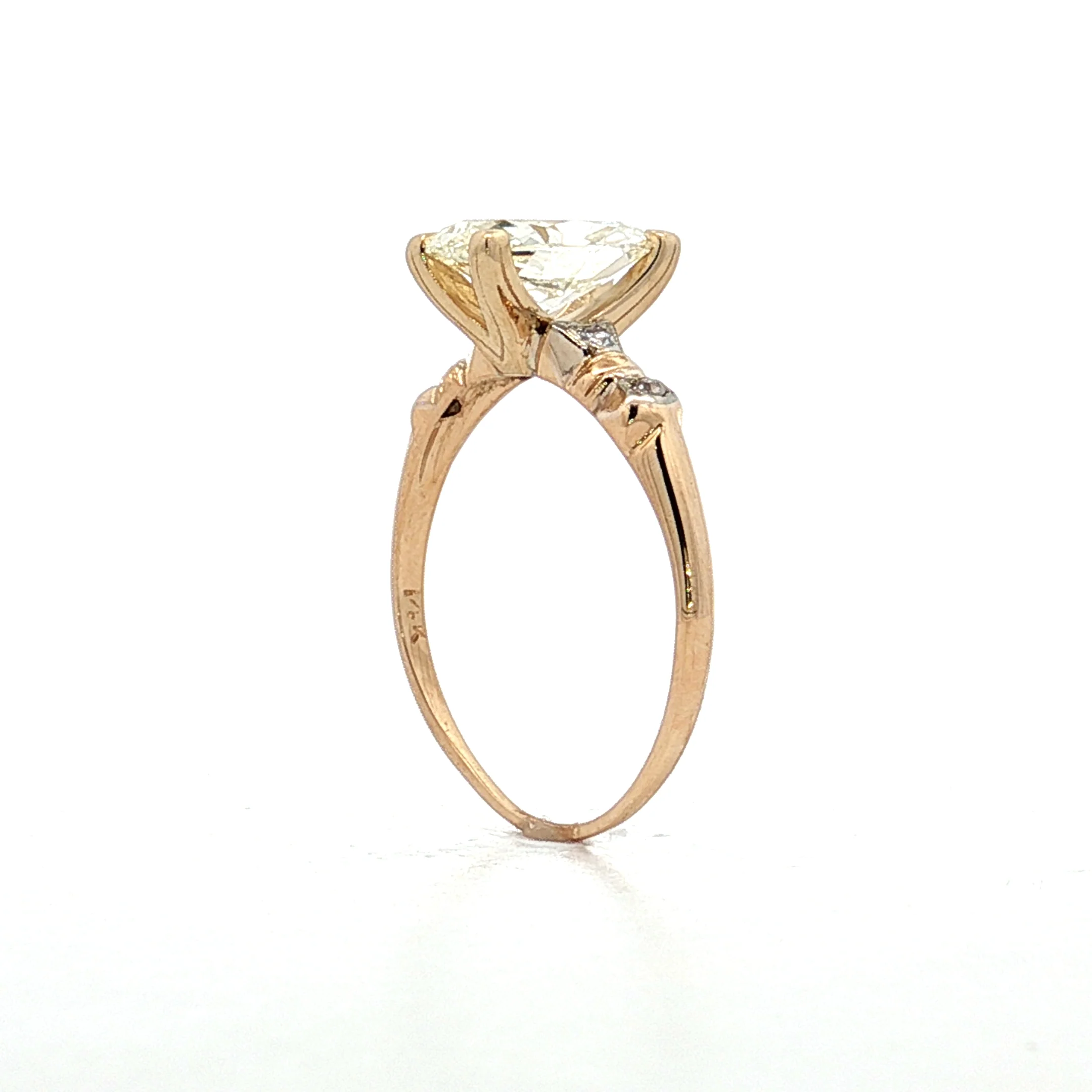 1.50 Vintage Oval Diamond Engagement Ring in 14k - Image 5