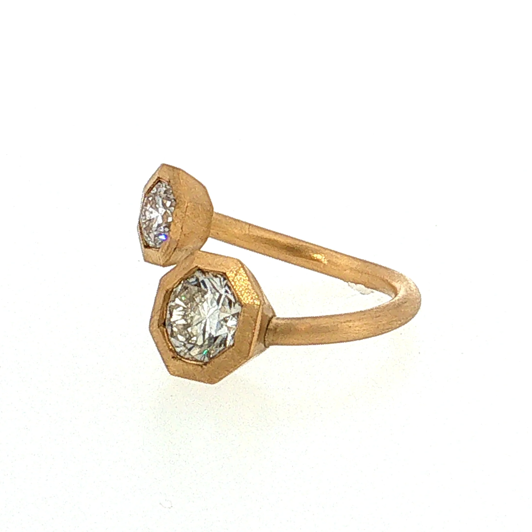 1.52 Modern Diamond Toi Et Moi Ring 18k - Image 2