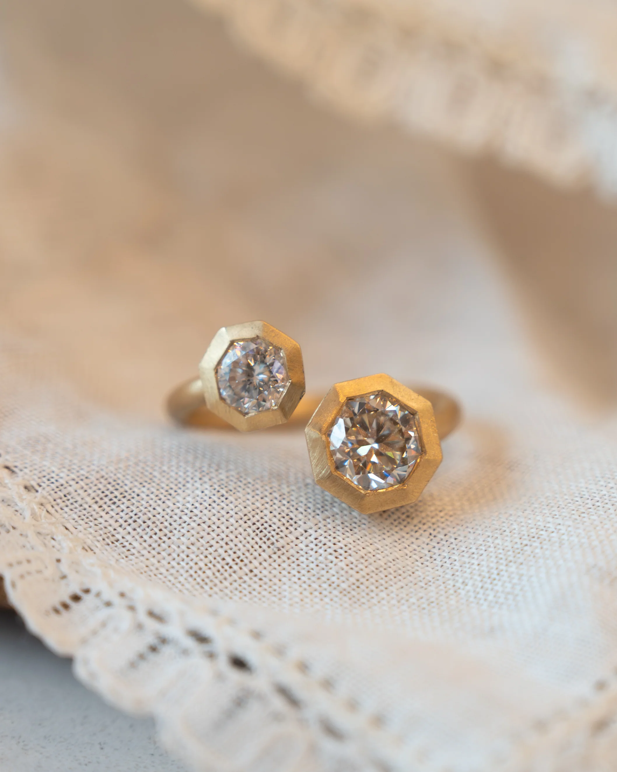 1.52 Modern Diamond Toi Et Moi Ring 18k - Image 7