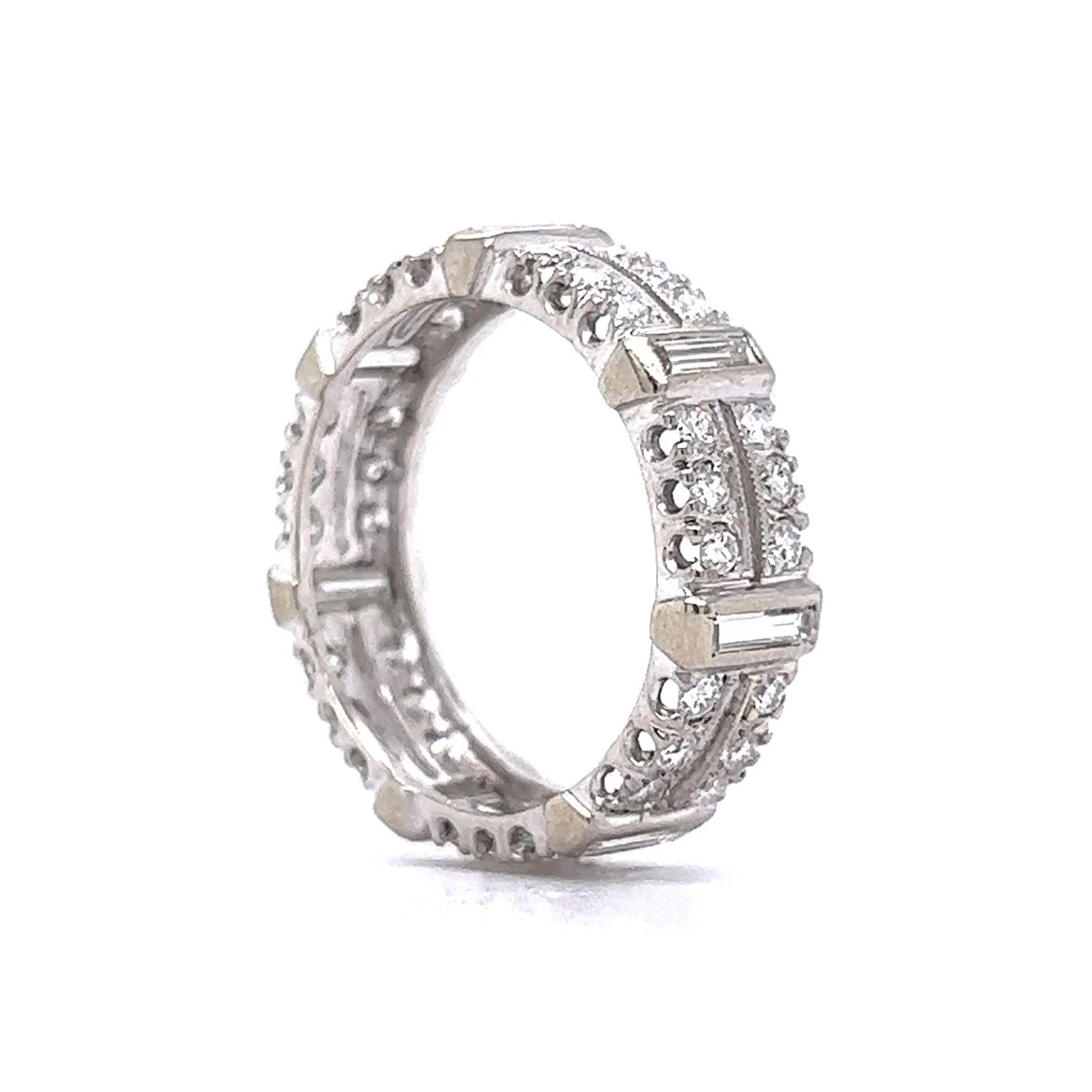 1.54 Baguette & Round Brilliant Cut Diamond Band in 14k White Gold - Image 5