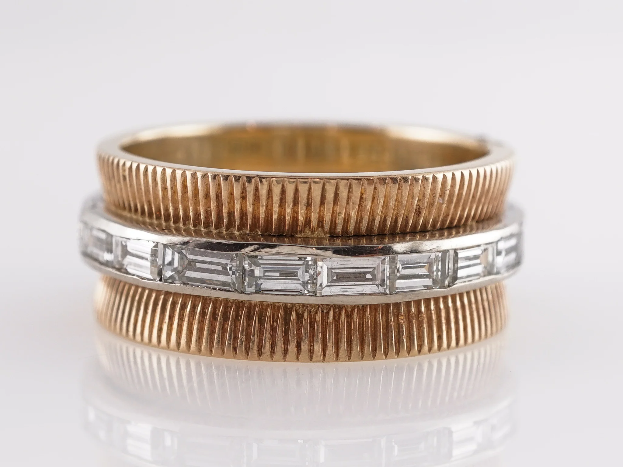 1.68 Retro Two-Toned Baguette Cut Diamond Wedding Band in 14k - Image 4