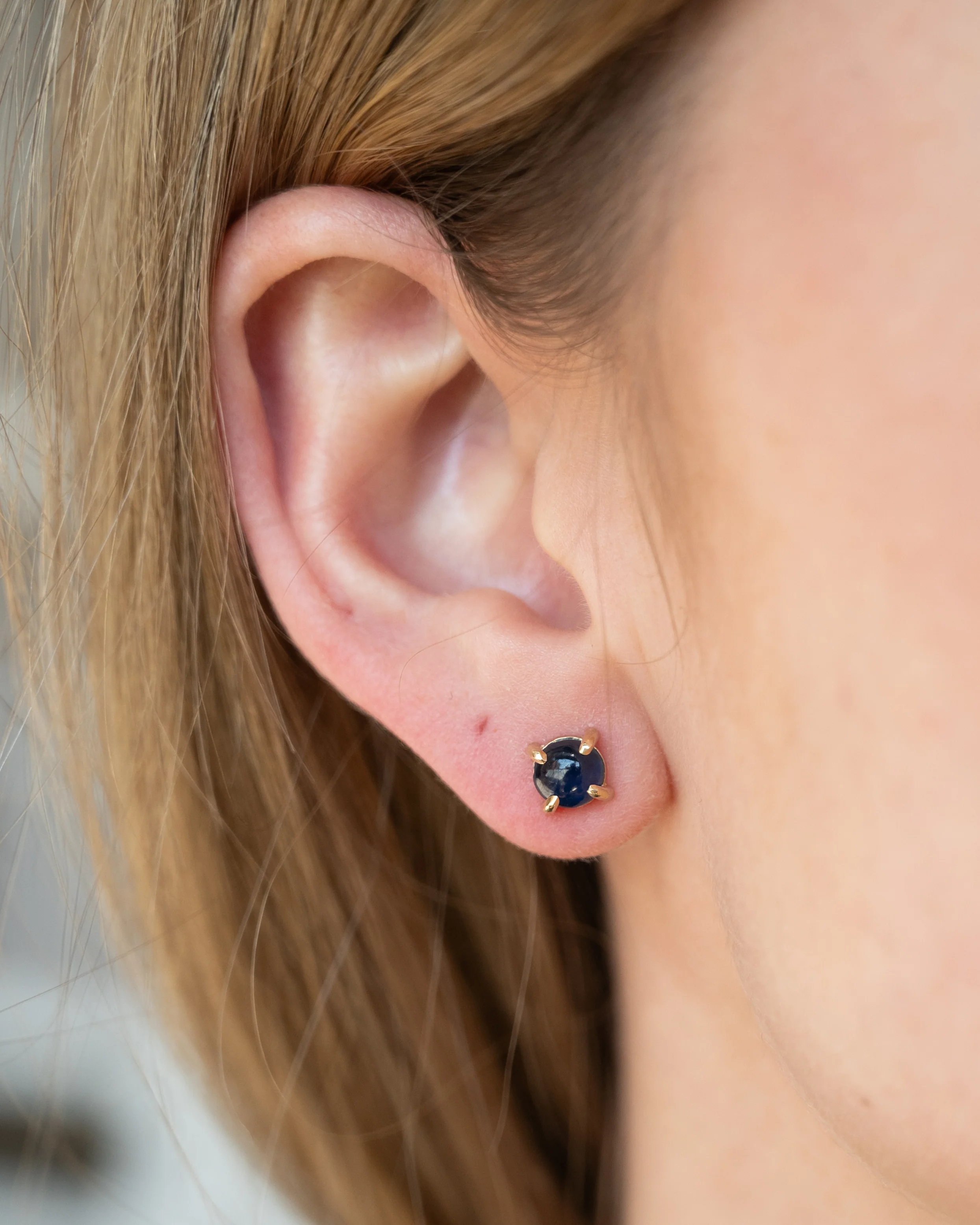 1.95 Blue Sapphire Cabochon Stud Earrings 14k - Image 4