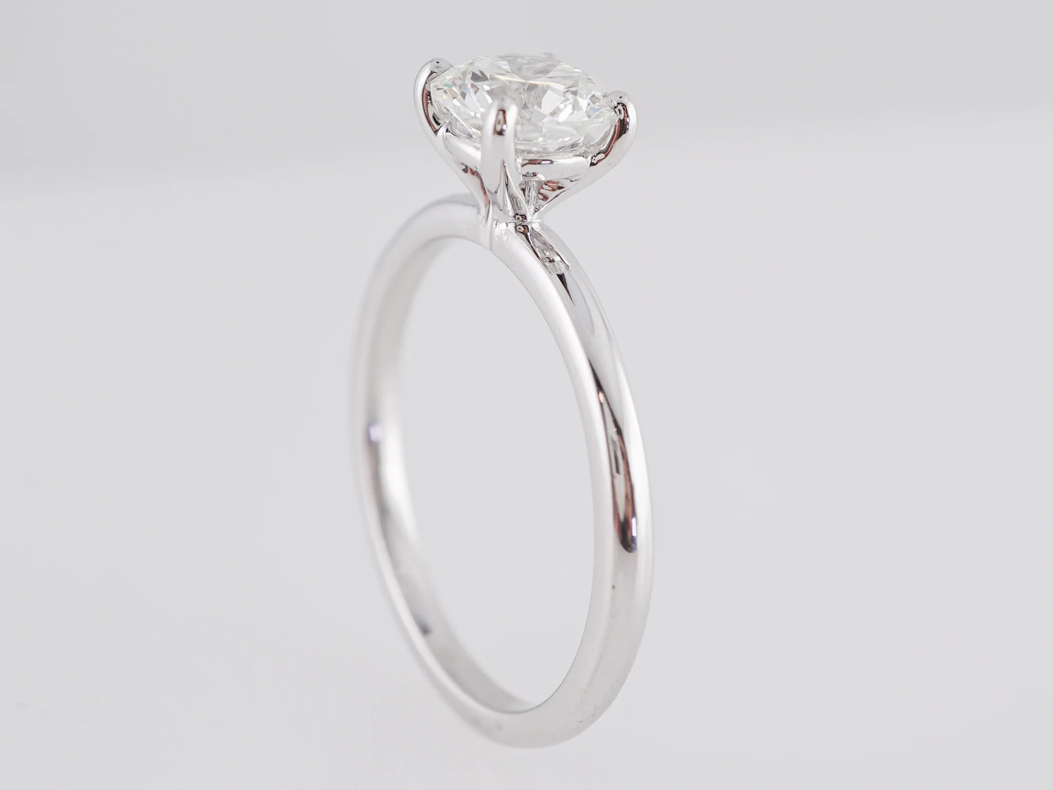 1 Carat GIA Diamond Engagement Ring in White Gold - Image 4
