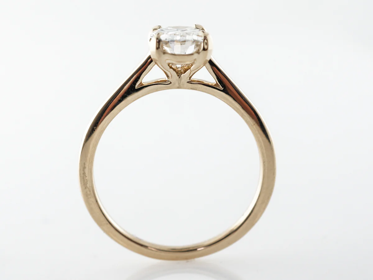 1 Carat GIA Solitaire Oval Diamond Engagement Ring - Image 4