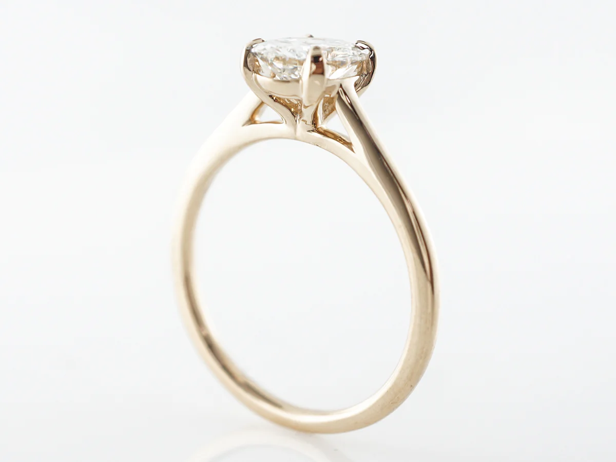 1 Carat GIA Solitaire Oval Diamond Engagement Ring - Image 5