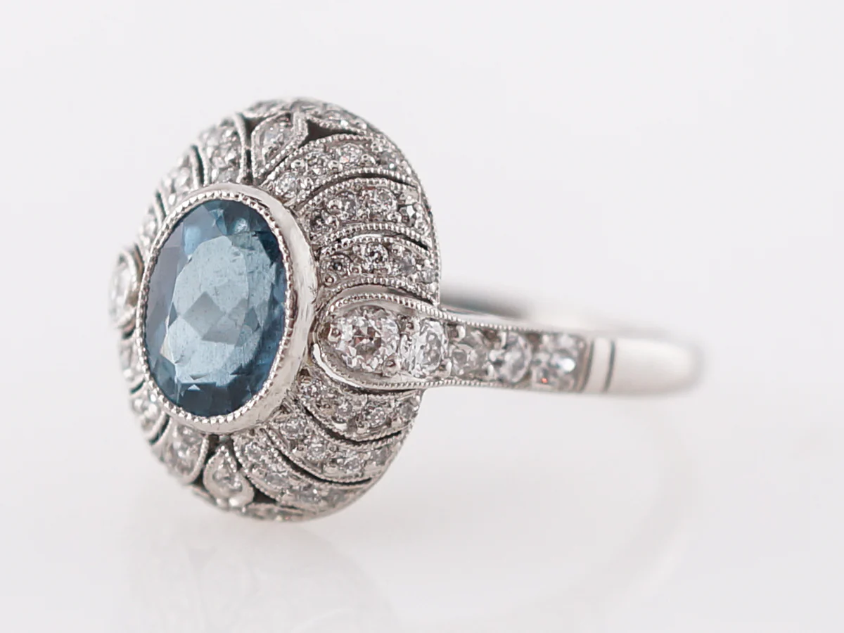 1 Carat Oval Aquamarine & Diamond Platinum Ring - Image 2