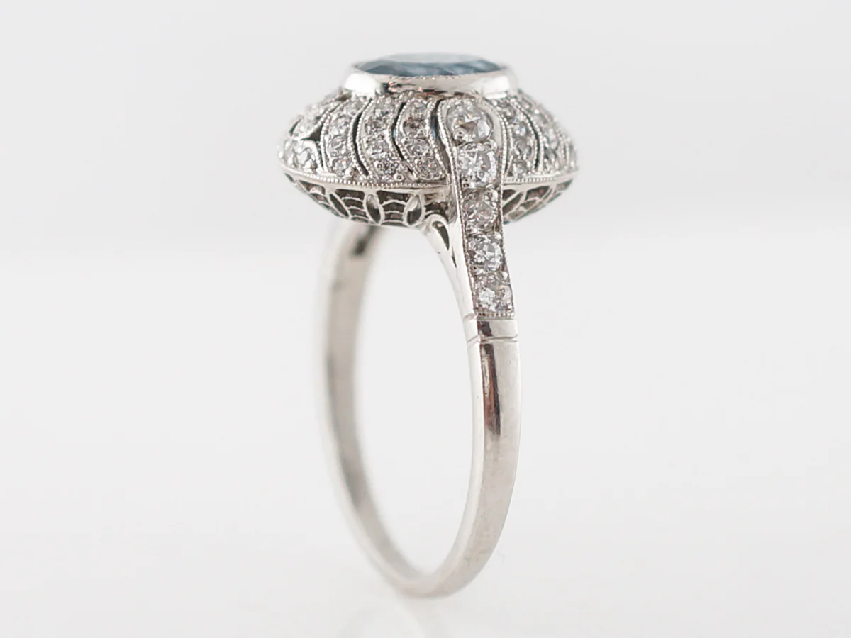 1 Carat Oval Aquamarine & Diamond Platinum Ring - Image 4