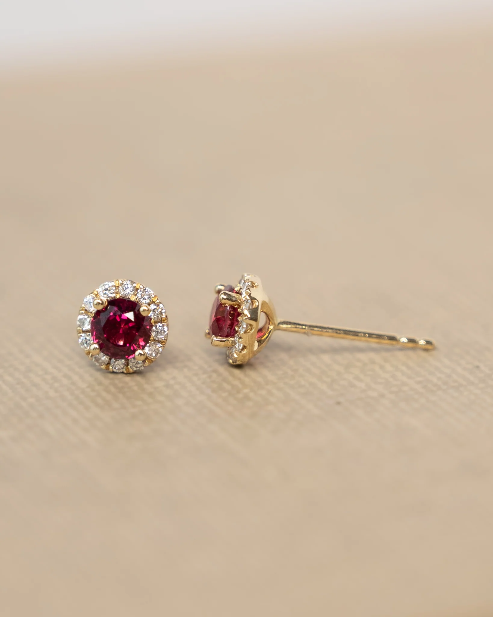 1 Carat Ruby & Diamond Earring Studs in 14k - Image 5