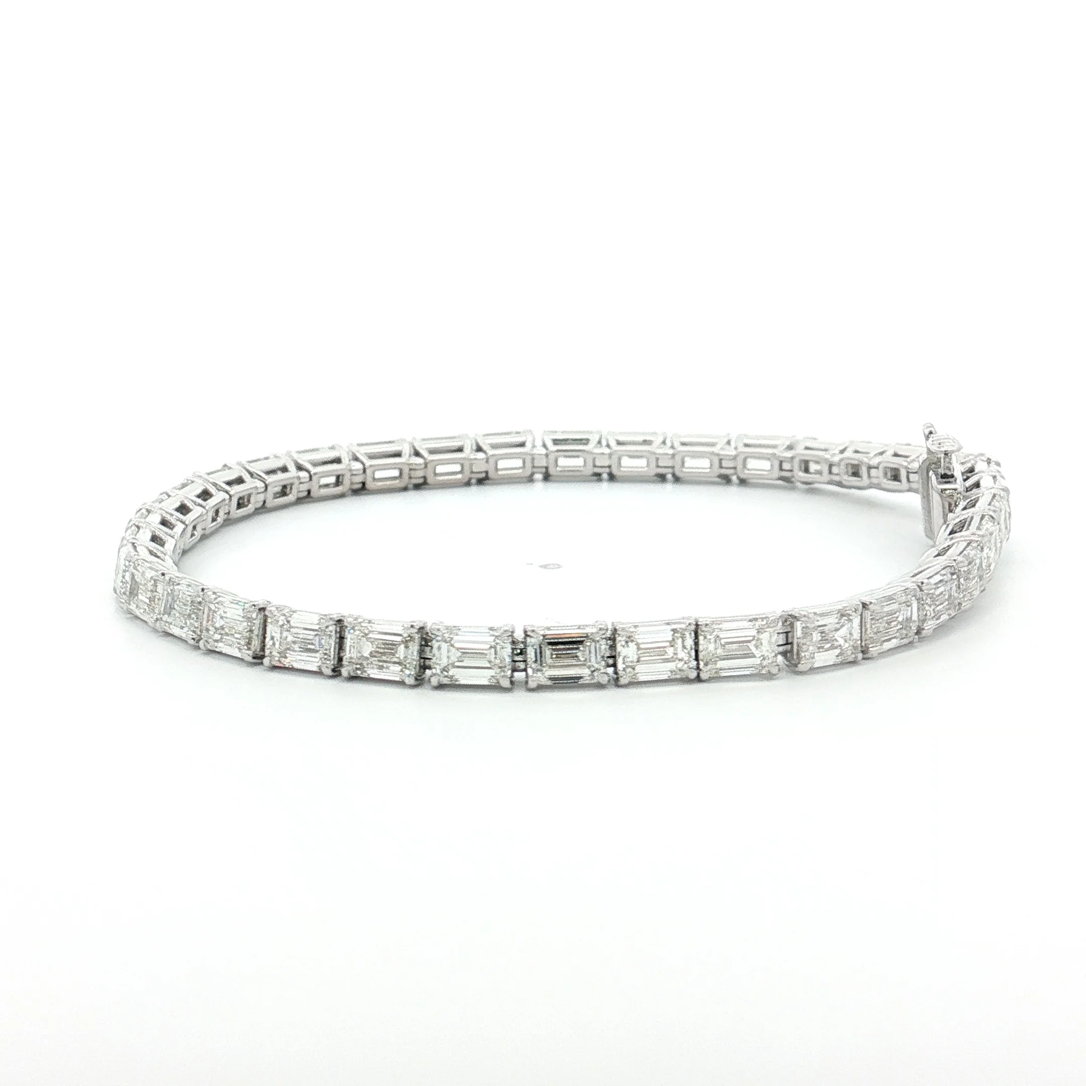10.91 GIA Emerald Cut Diamond Tennis Bracelet 18k - Image 2