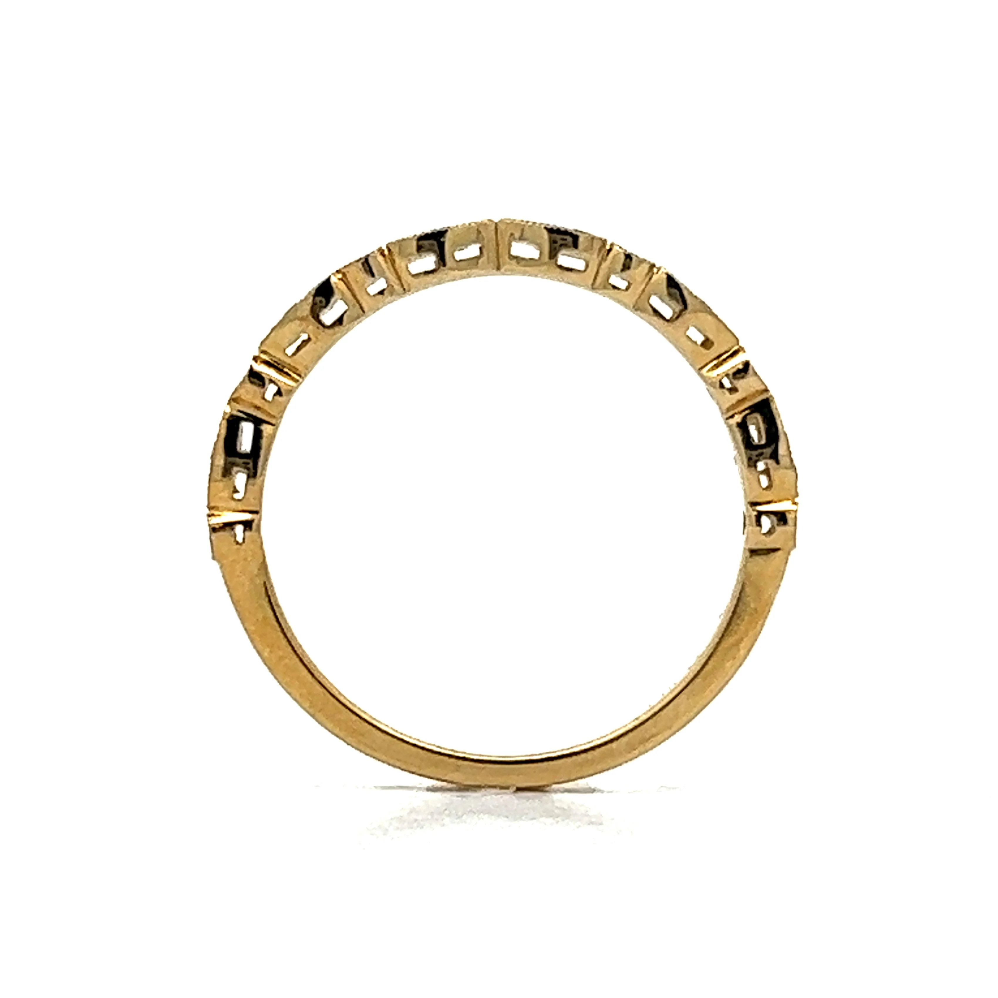 .10 Diamond Bezel Milgrain Wedding Band in 14k Yellow Gold - Image 4
