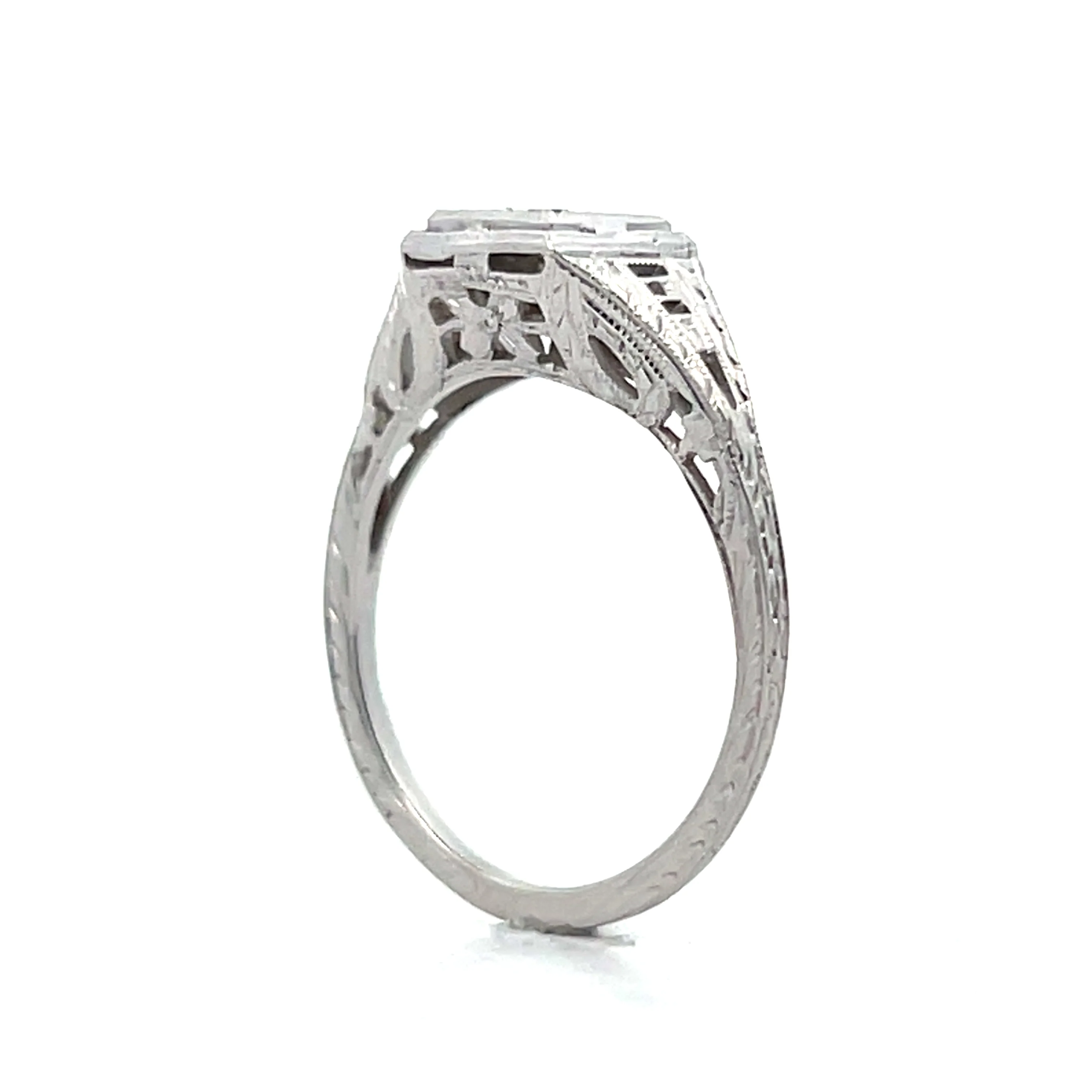 .10 Vintage Art Deco Solitaire Engagement Ring in 14k - Image 5