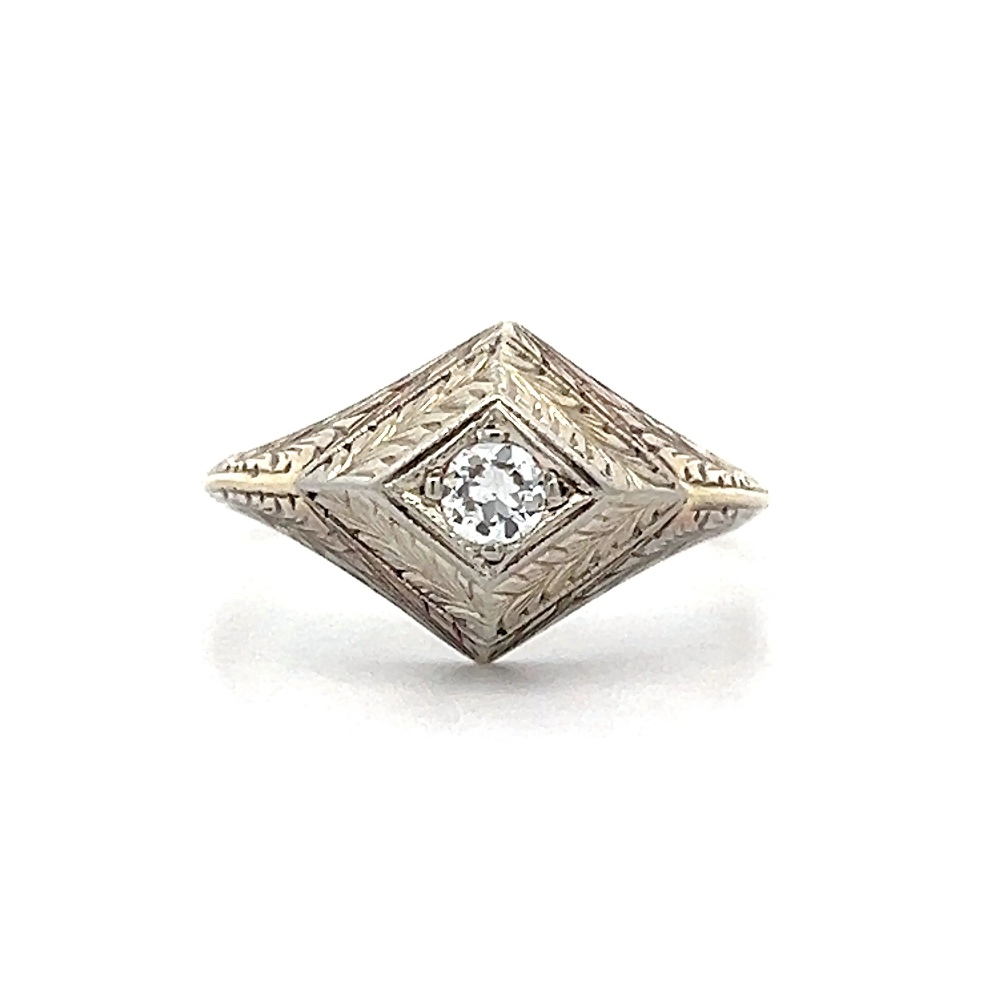 .12 Retro Diamond Engagement Ring in Yellow & White Gold