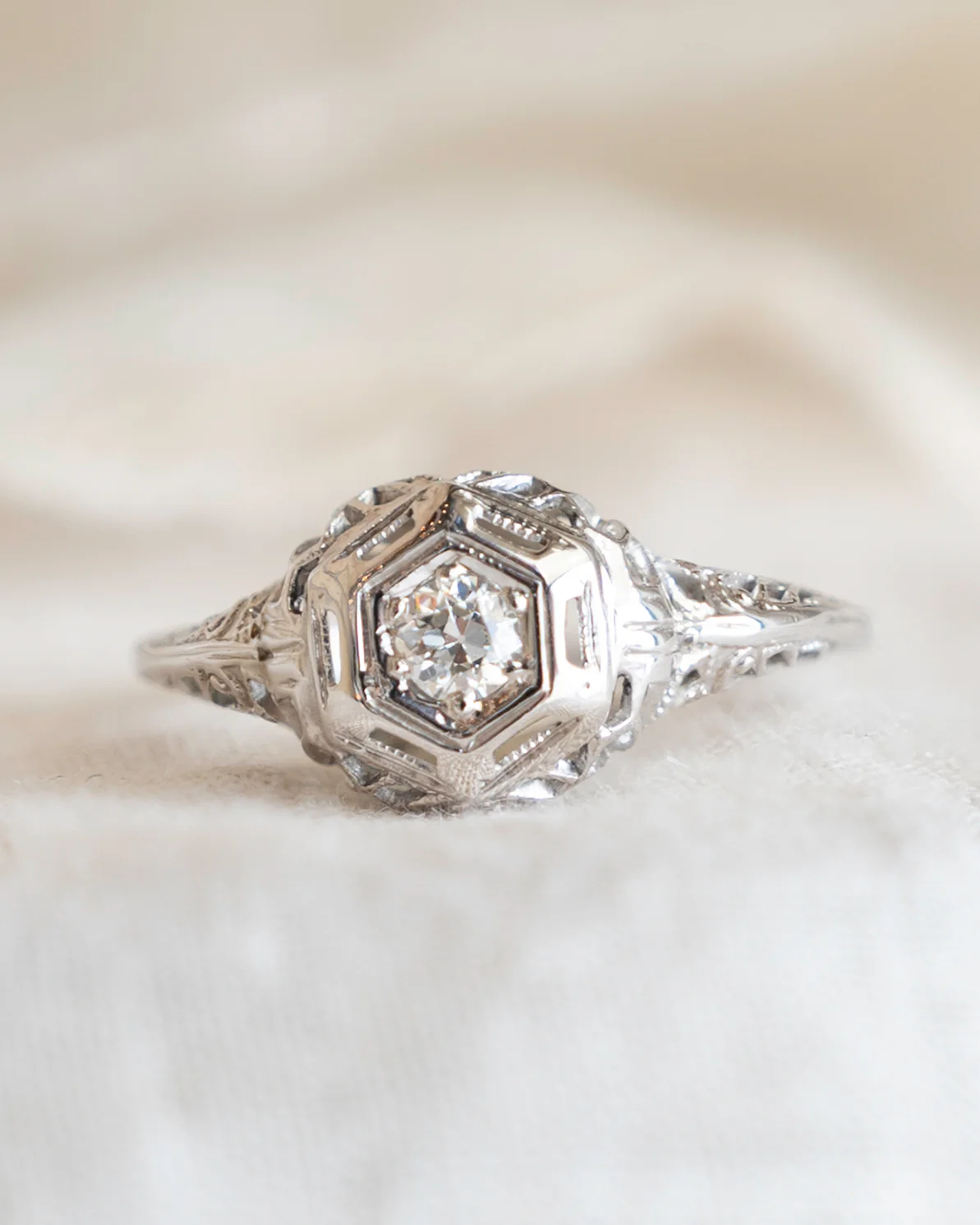 .13 Antique Deco Diamond Solitaire Engagement Ring 18k - Image 6