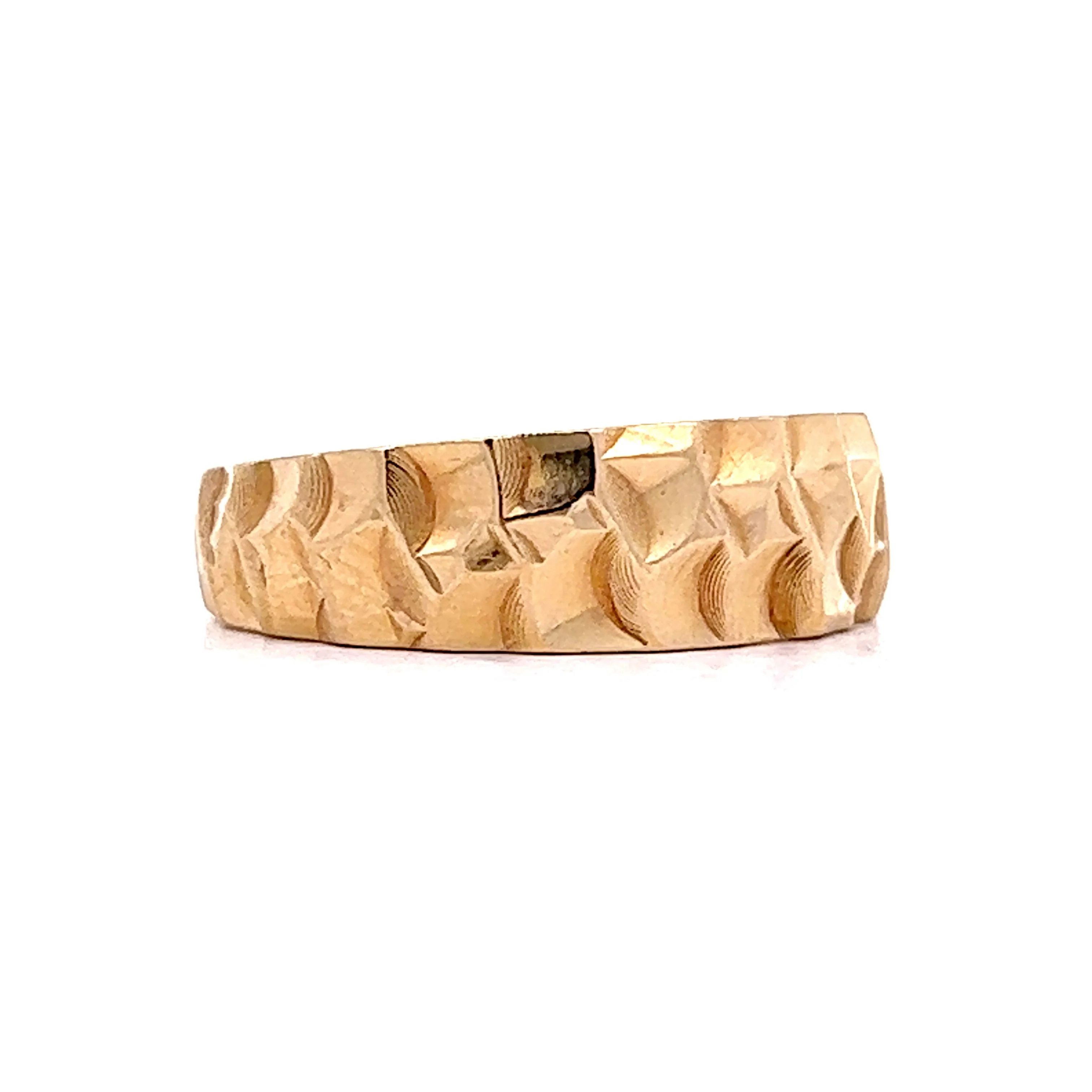 8mm Hammer Textured Band in 14k Yellow Gold - Image 3