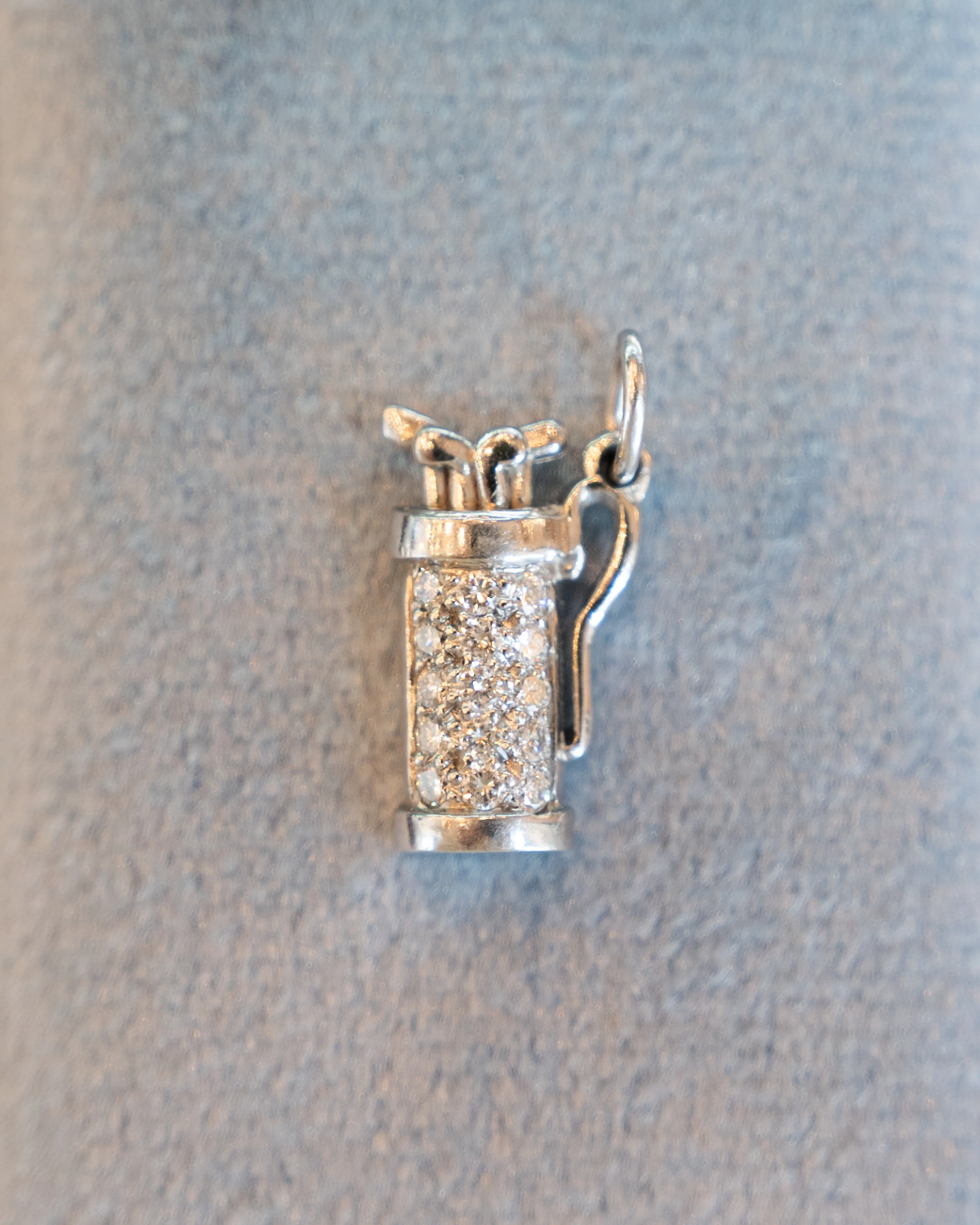 .15 Diamond Golf Bag Charm in Platinum - Image 4