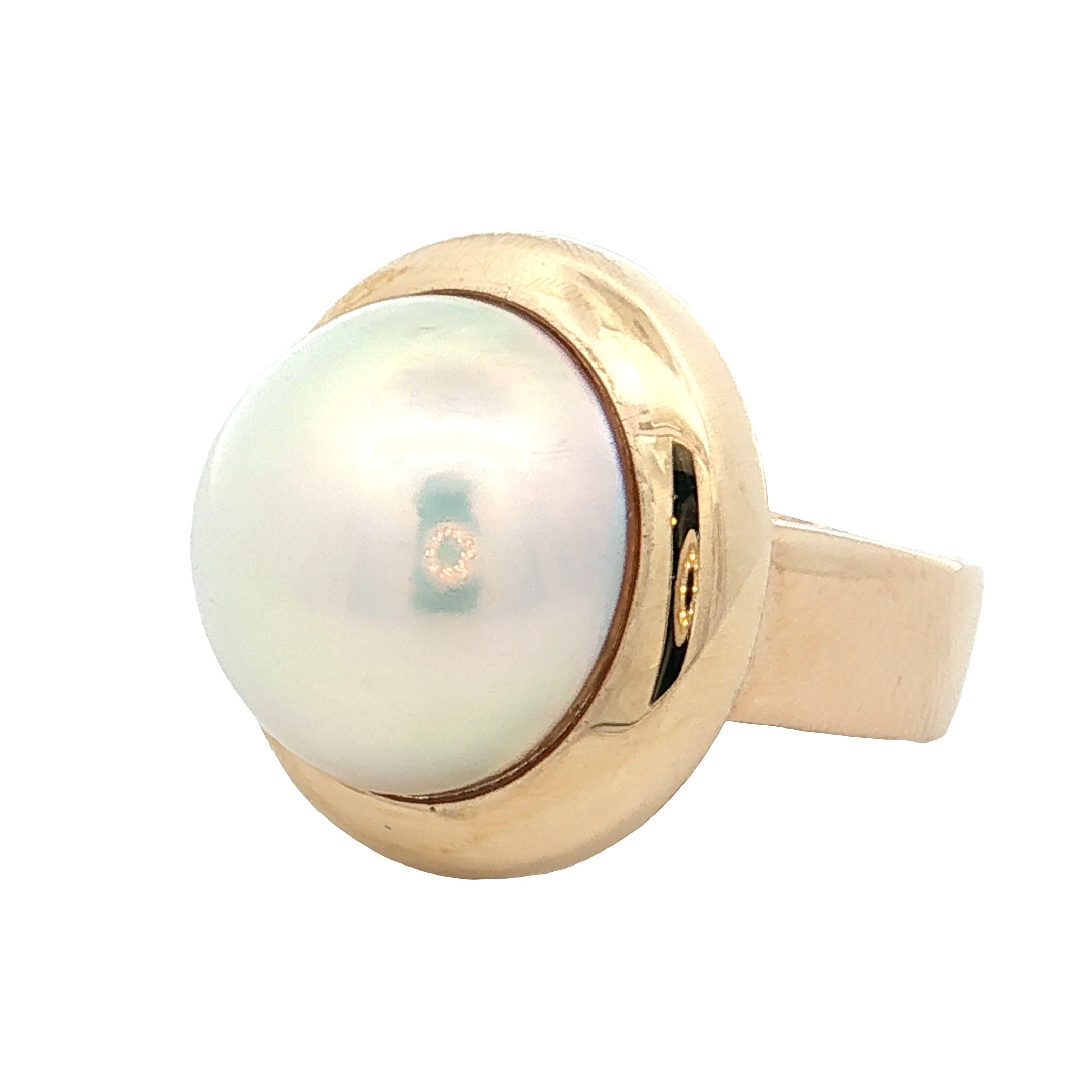 15mm Mabe Pearl Bezel Cocktail Ring 14k Yellow Gold - Image 2