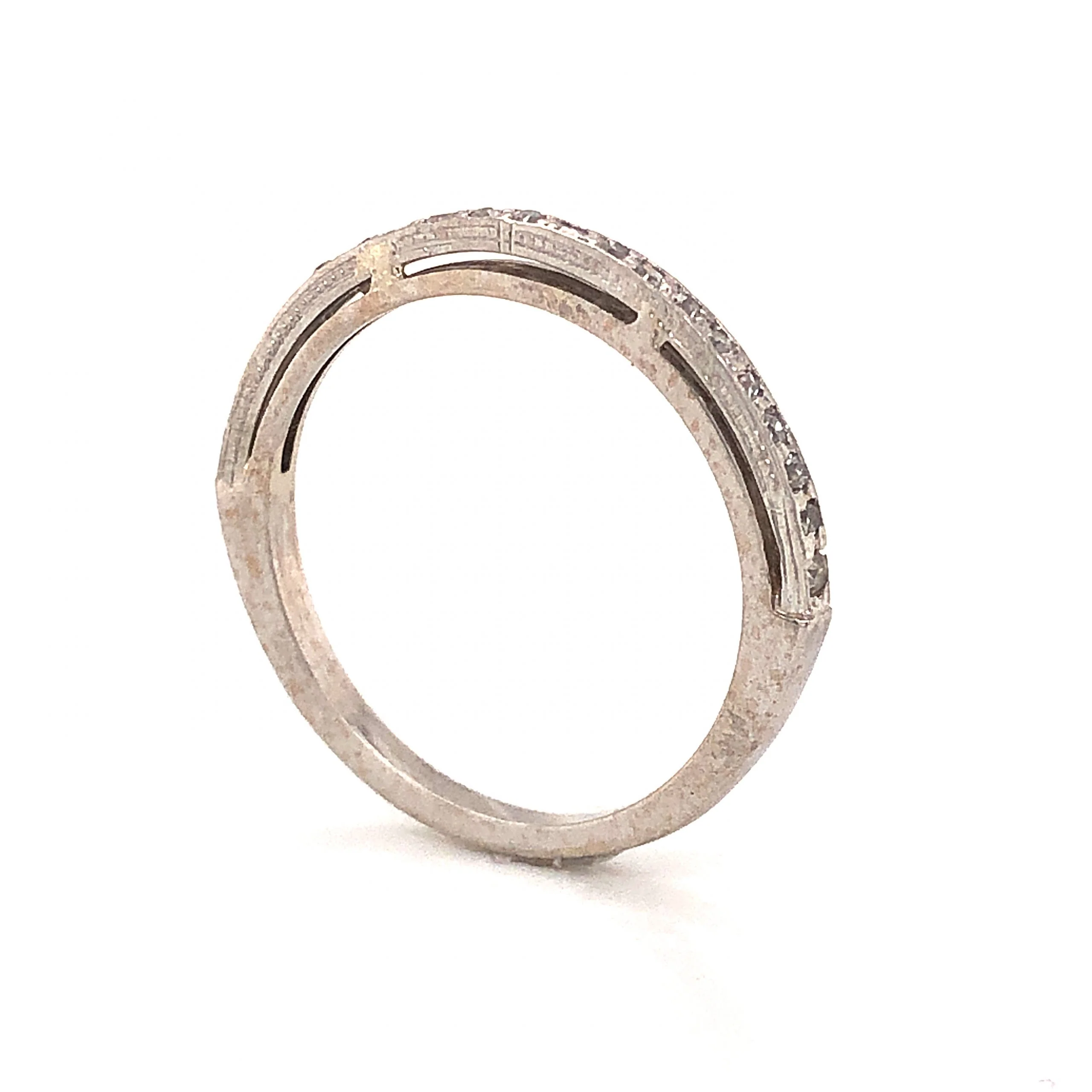 .16 Art Deco Diamond Wedding Band in 14k White Gold & Platinum - Image 5