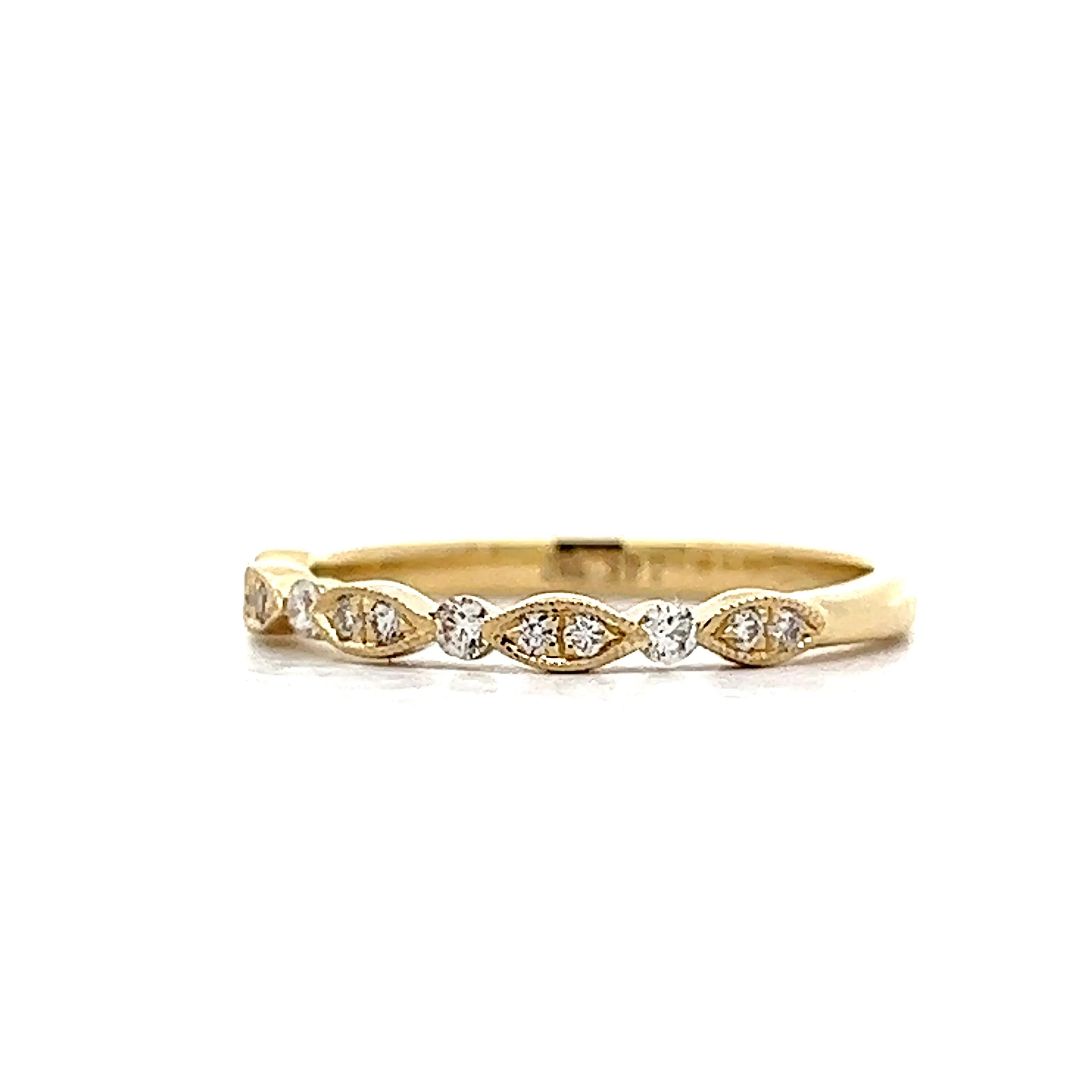 .16 Diamond Wedding Band in 14k Yellow Gold - Image 2