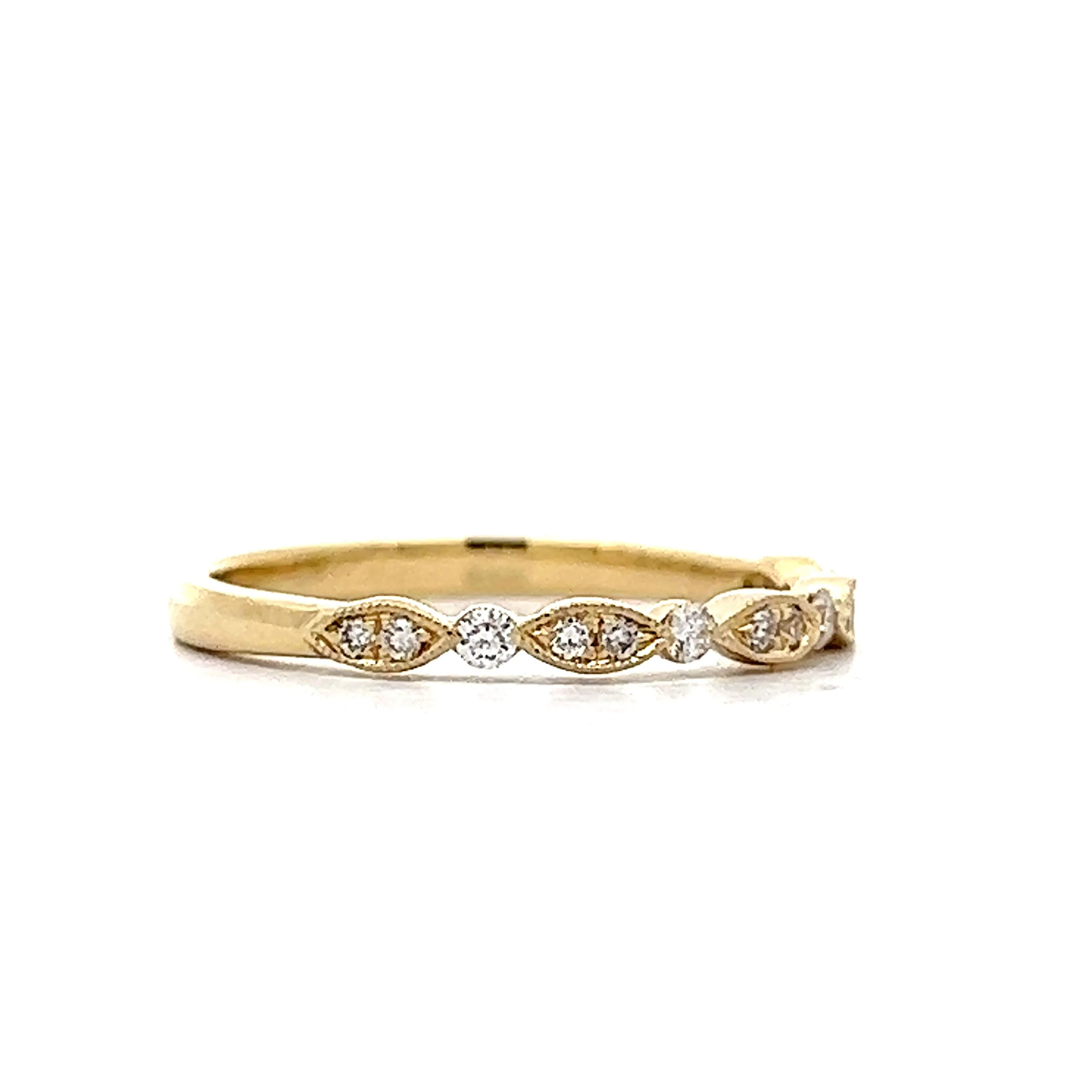 .16 Diamond Wedding Band in 14k Yellow Gold - Image 3