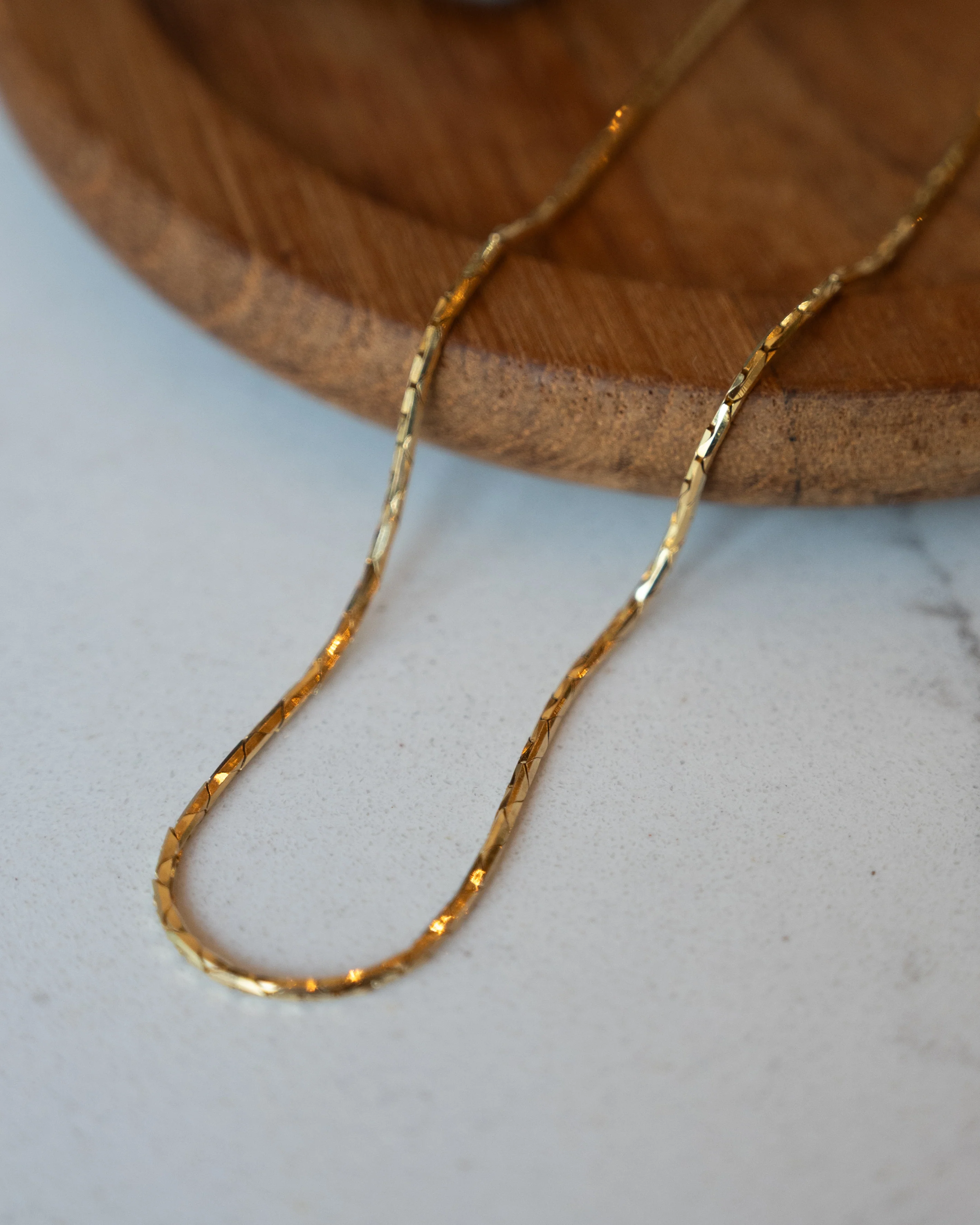 16" Triangular Box Chain Necklace 14k Yellow Gold - Image 5