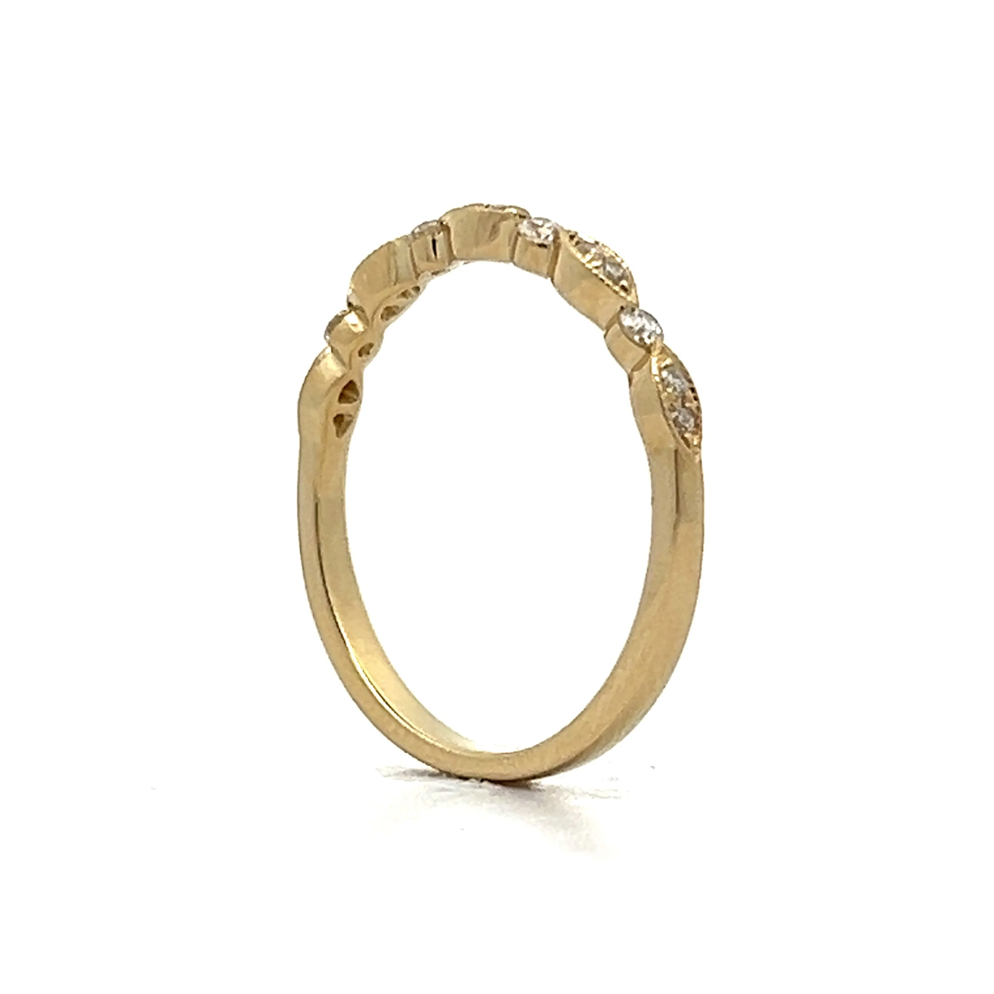 .17 Diamond Station Wedding Band in 14k Yellow Gold - Image 5
