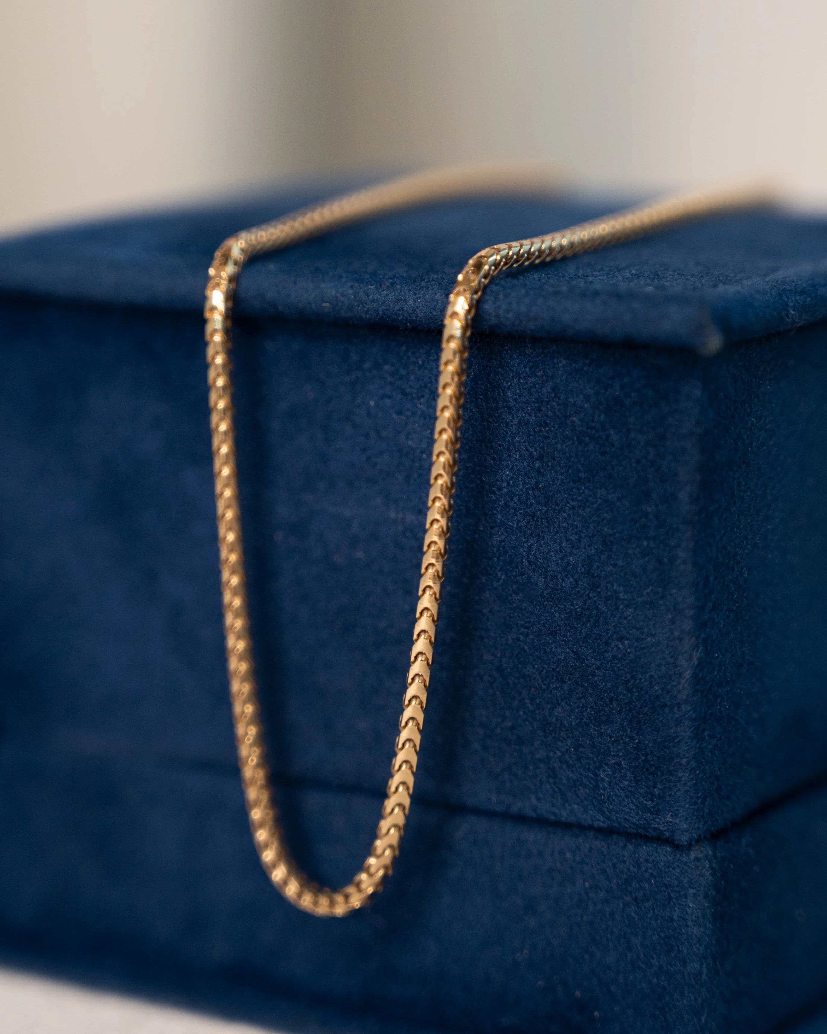 17" Snake Chain Necklace in 14k Yellow Gold - Image 5