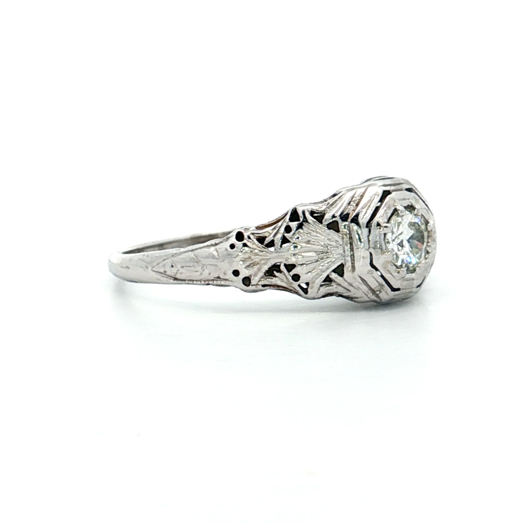 .17 Vintage European Diamond Engagement Ring 18k - Image 3