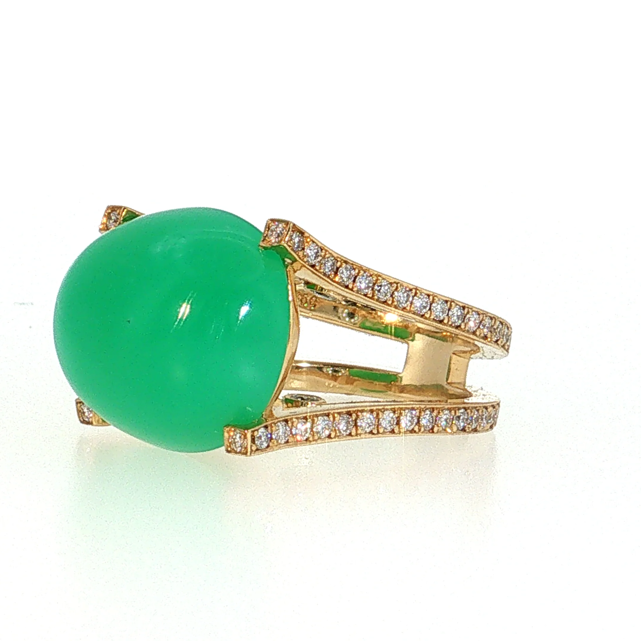 18.48 Chrysoprase Cocktail Ring 18k Yellow Gold - Image 2