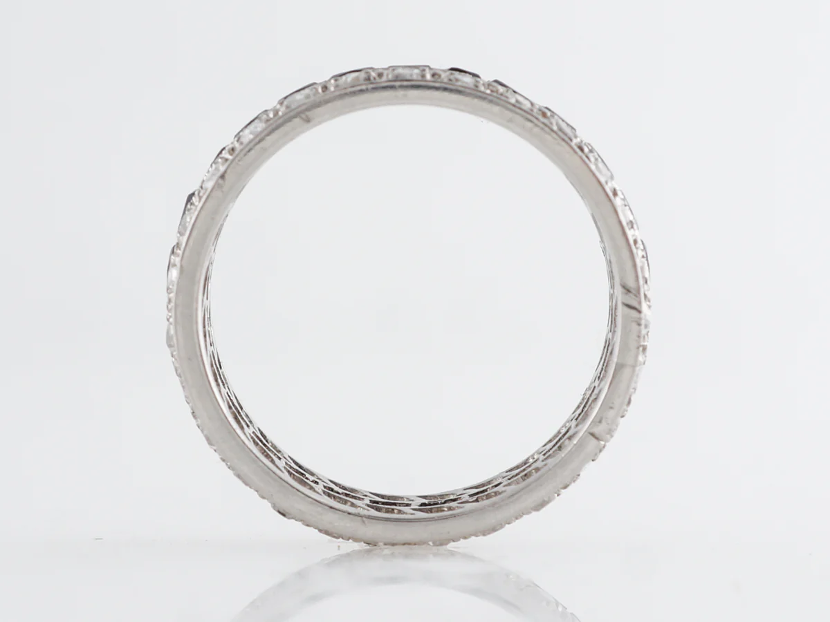 1920's Diamond & Sapphire Wedding Band in 18K White Gold - Image 4